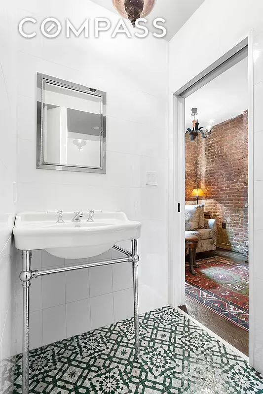 #5 photo, New York City, West Village , NY 10014