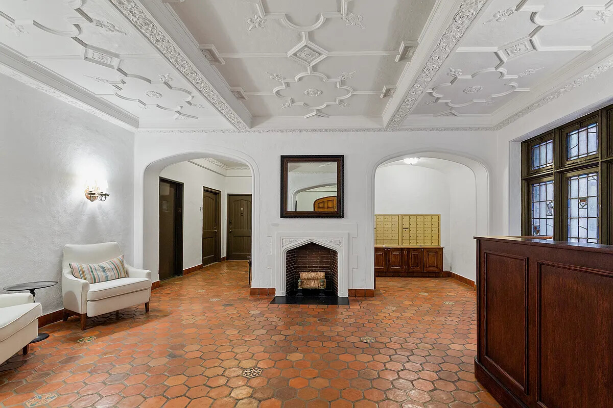 #16 photo, 40 W 67TH Street, ম্যানহাটন Lincoln Square , NY 10023