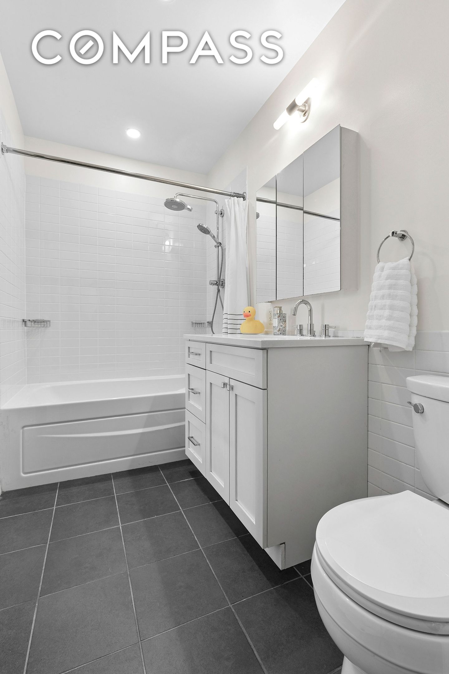 #10 photo, 365 Bridge Street, Downtown Brooklyn , NY 11201