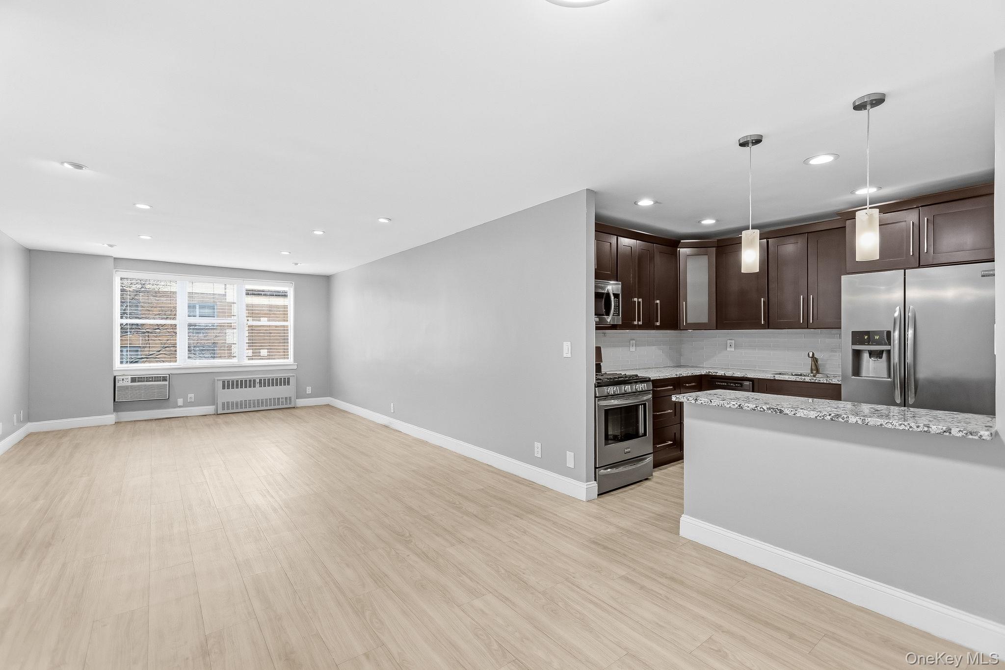 #2 photo, 25 Franklin Avenue, White Plains , NY 10601