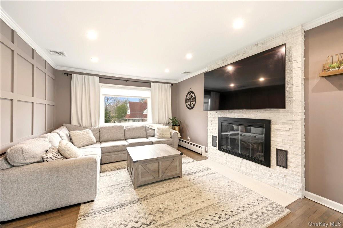 #19 photo, 20 Van Buren Place, White Plains , NY 10603