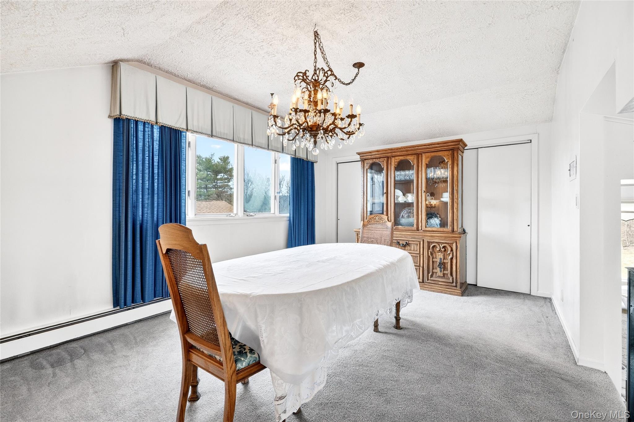 #9 photo, 19 Indian Trail, White Plains , NY 10603