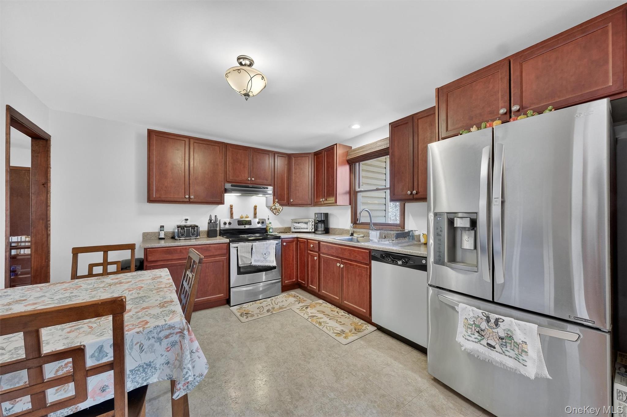 #12 photo, 32 Sachson Place, Wappingers Falls , NY 12590