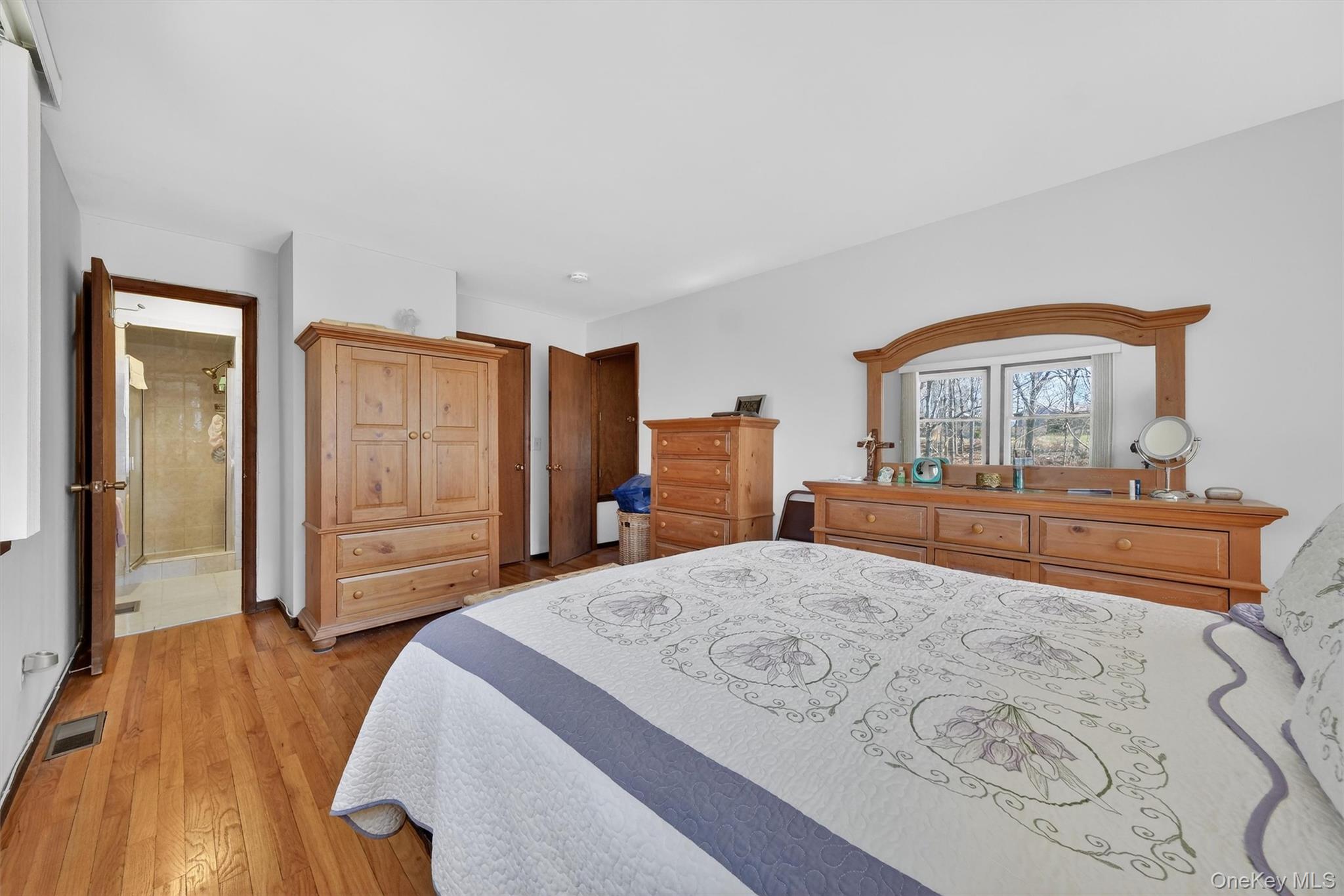 #17 photo, 32 Sachson Place, Wappingers Falls , NY 12590