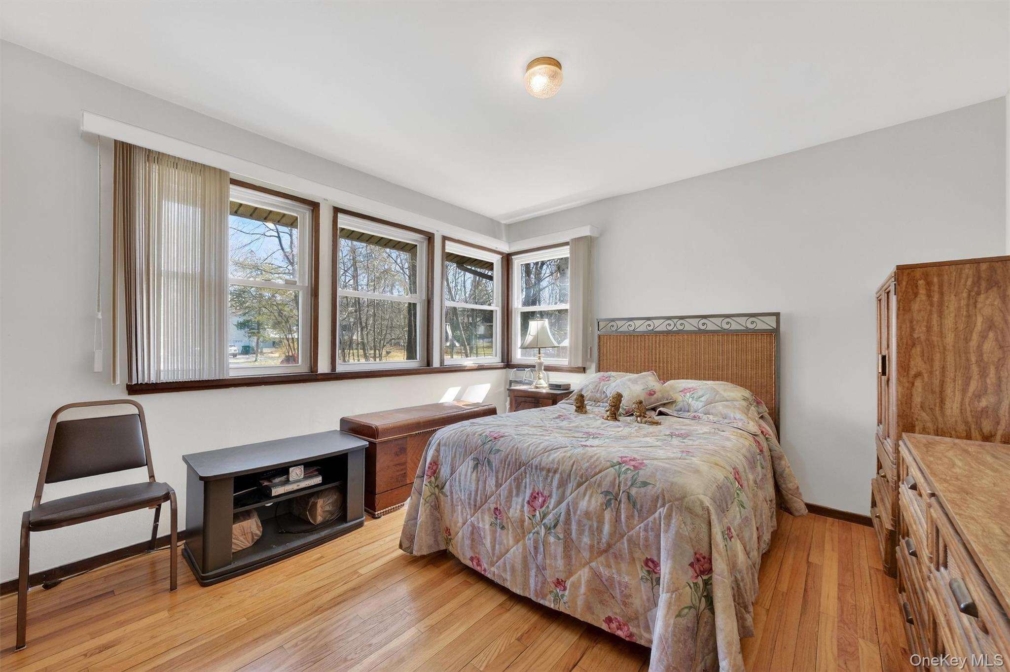 #20 photo, 32 Sachson Place, Wappingers Falls , NY 12590