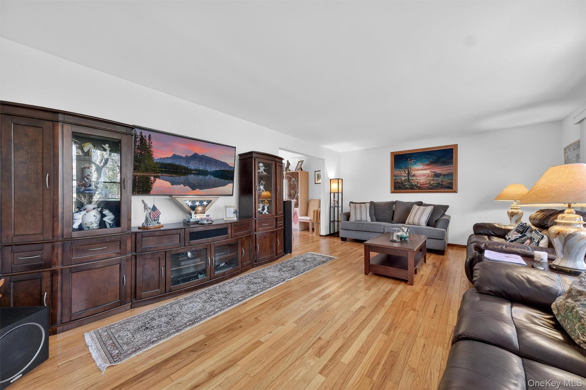 #5 photo, 32 Sachson Place, Wappingers Falls , NY 12590