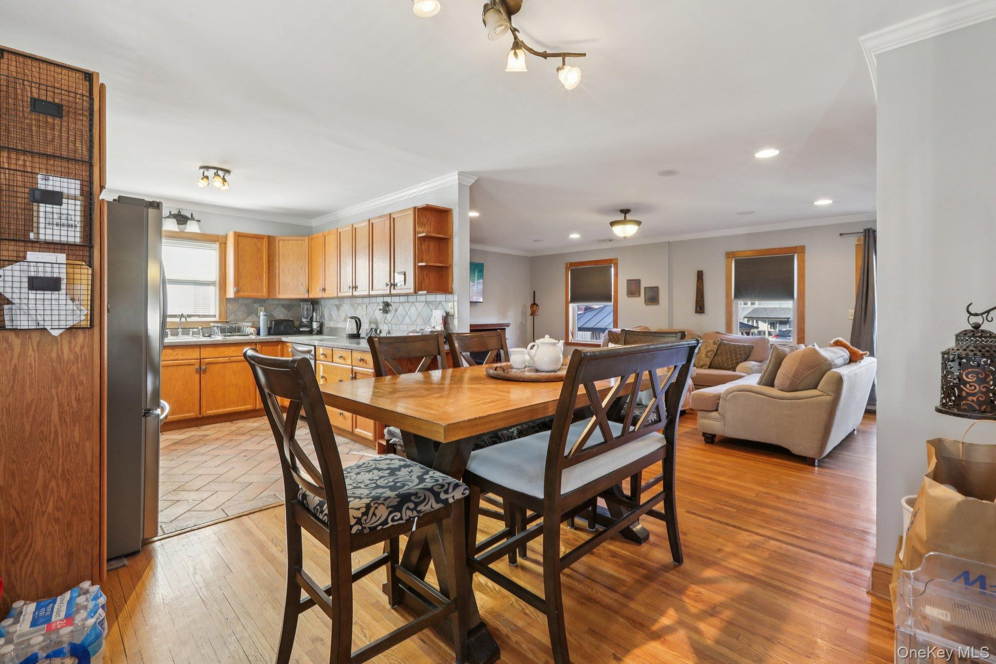 #7 photo, 65 W Washington Avenue, Pearl River , NY 10965