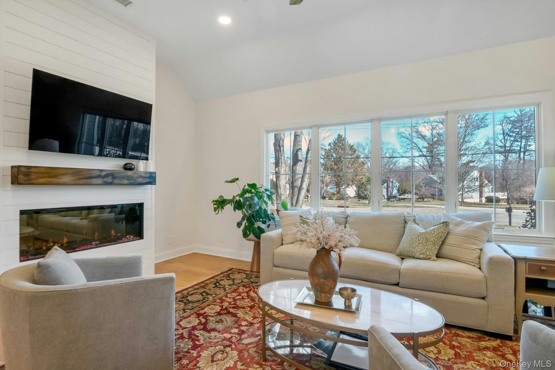 #5 photo, 88 Marion Drive, New Rochelle , NY 10804