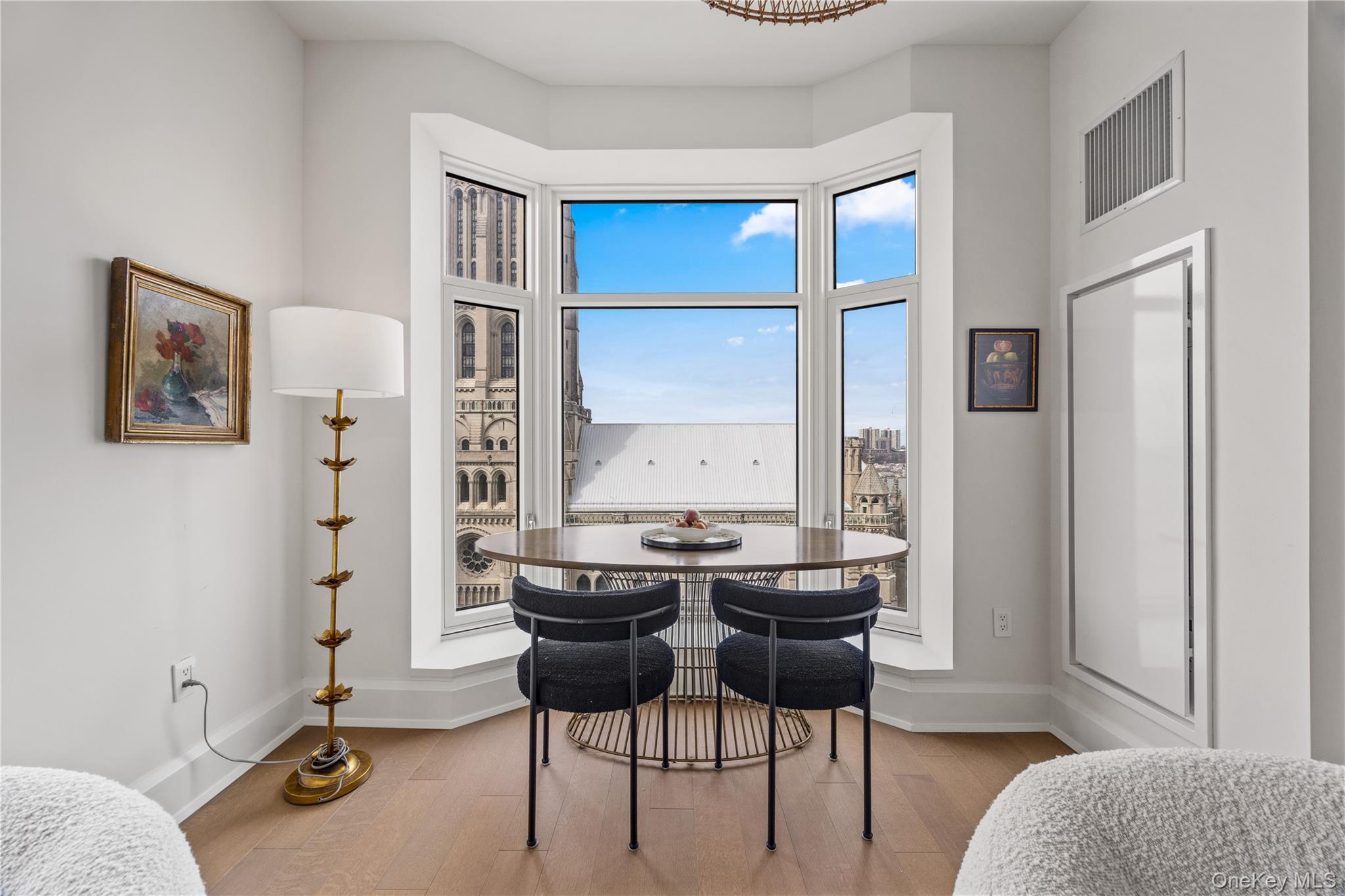 #4 photo, 100 Claremont Avenue, ম্যানহাটন New York (Manhattan) , NY 10027