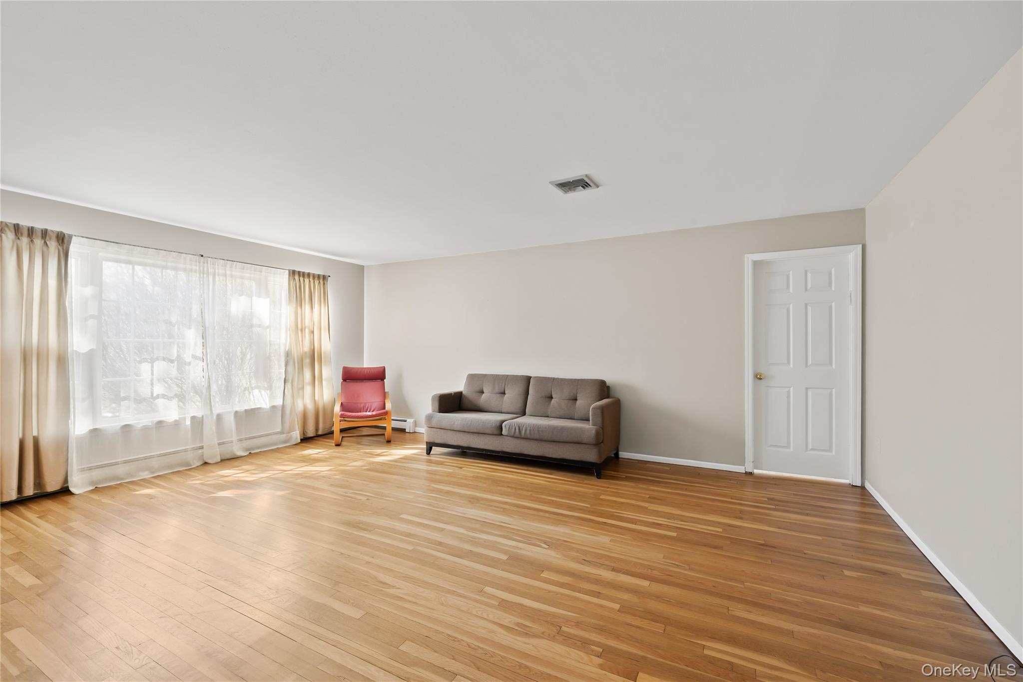 #10 photo, 8A Augur Road, Airmont , NY 10901