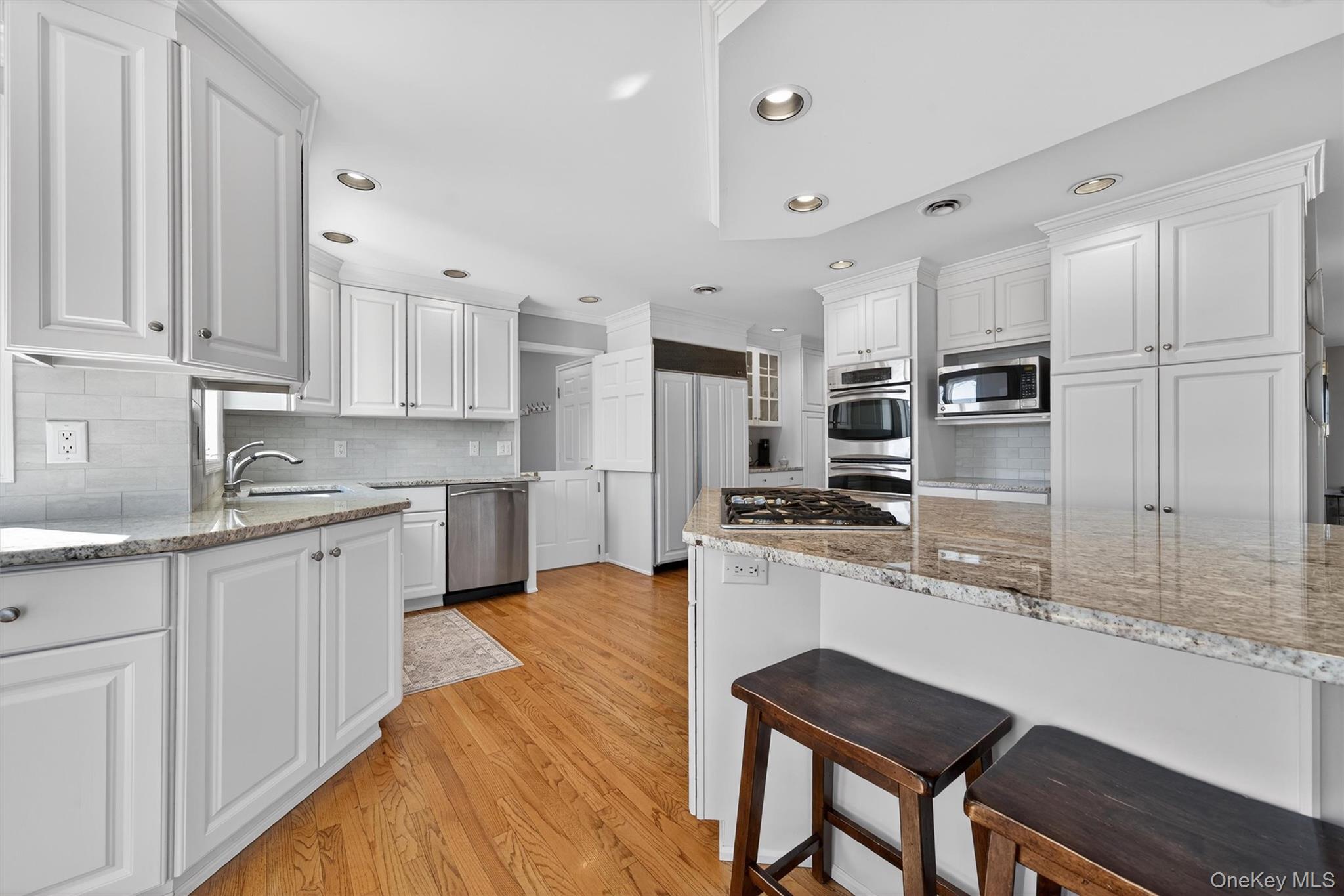 #19 photo, 18 Almond Tree Lane, Warwick , NY 10990