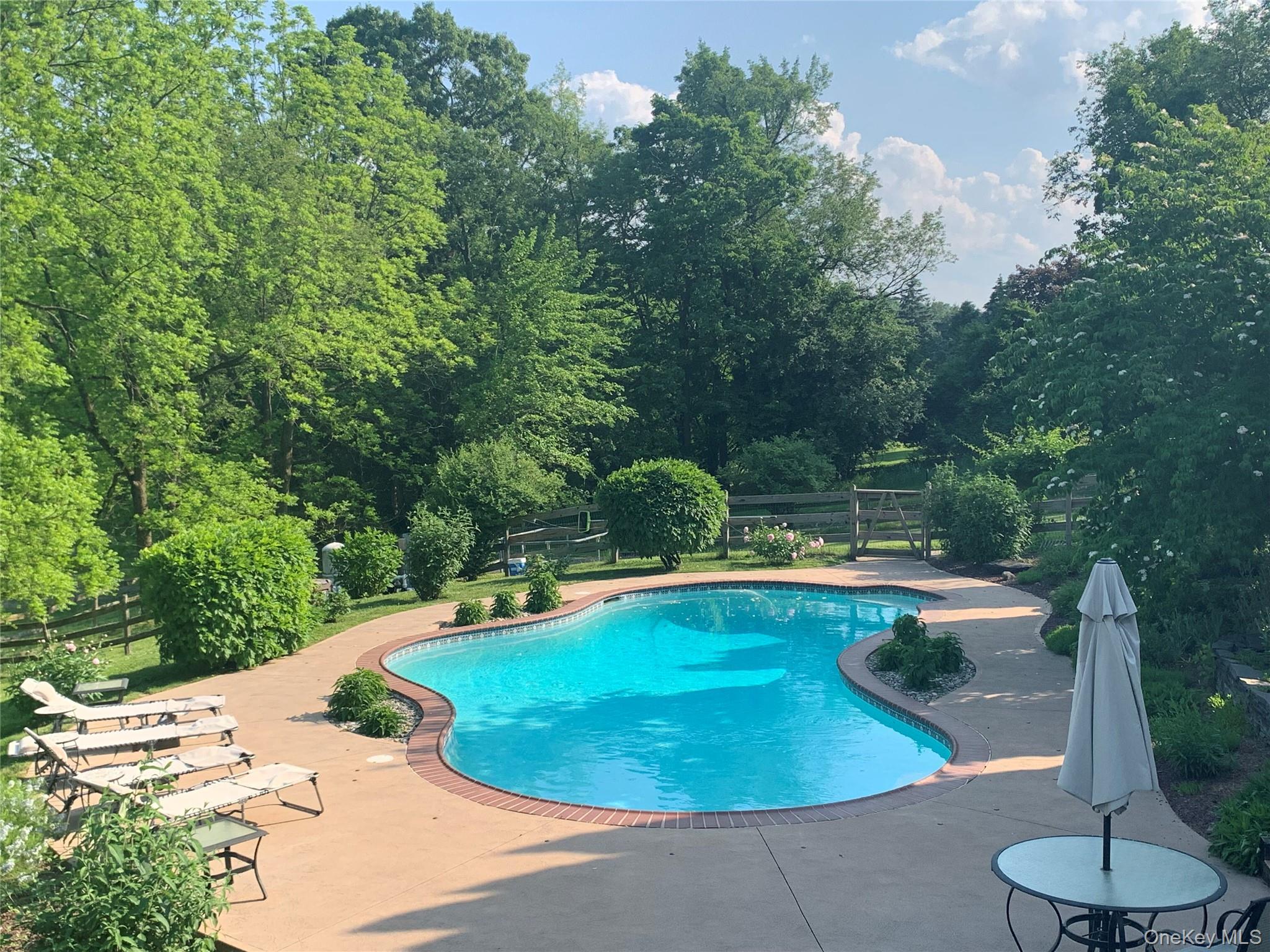 #3 photo, 18 Almond Tree Lane, Warwick , NY 10990