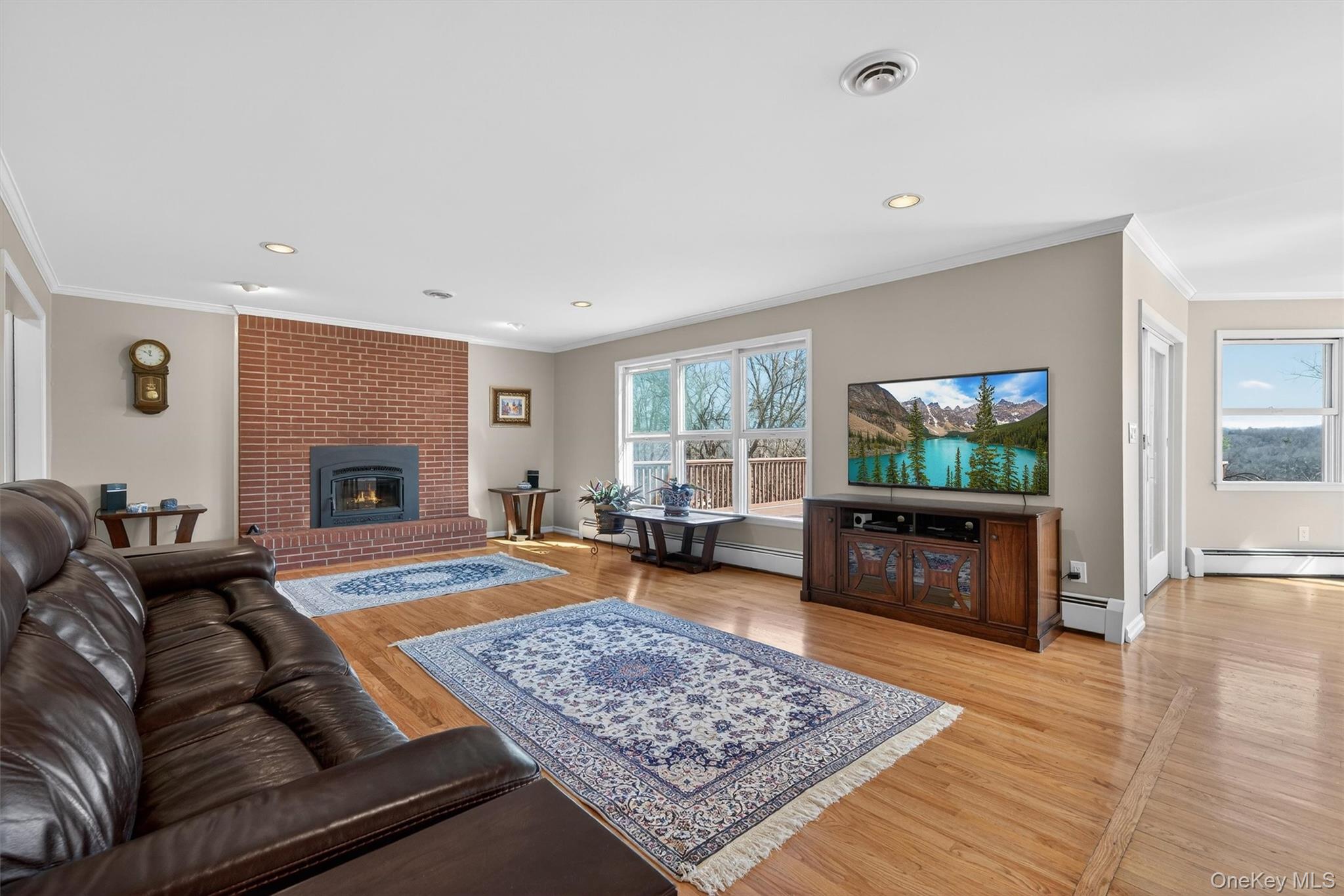 #4 photo, 18 Almond Tree Lane, Warwick , NY 10990