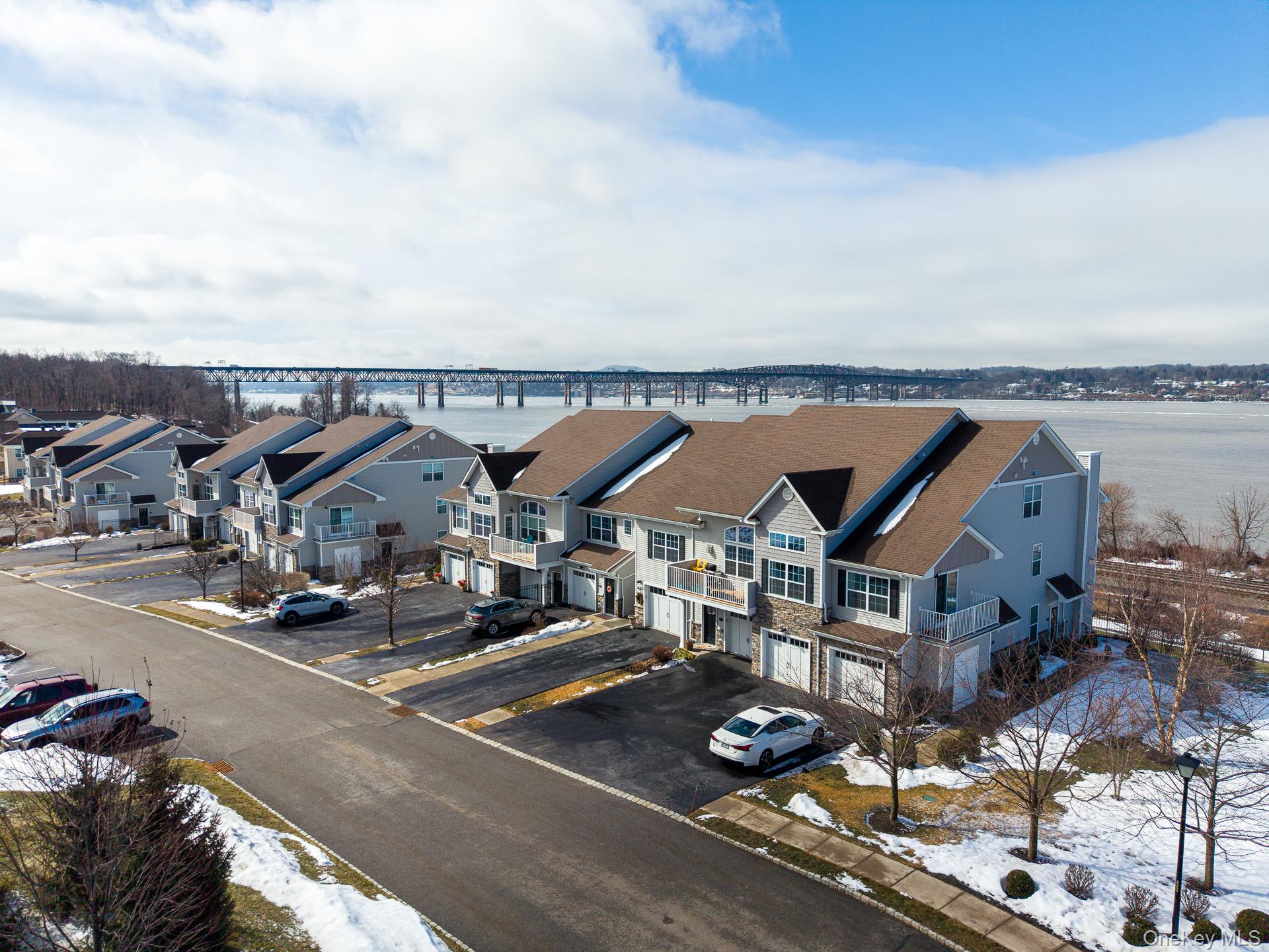 #1 photo, 204 Sacandaga Loop, Wappingers Falls , NY 12590