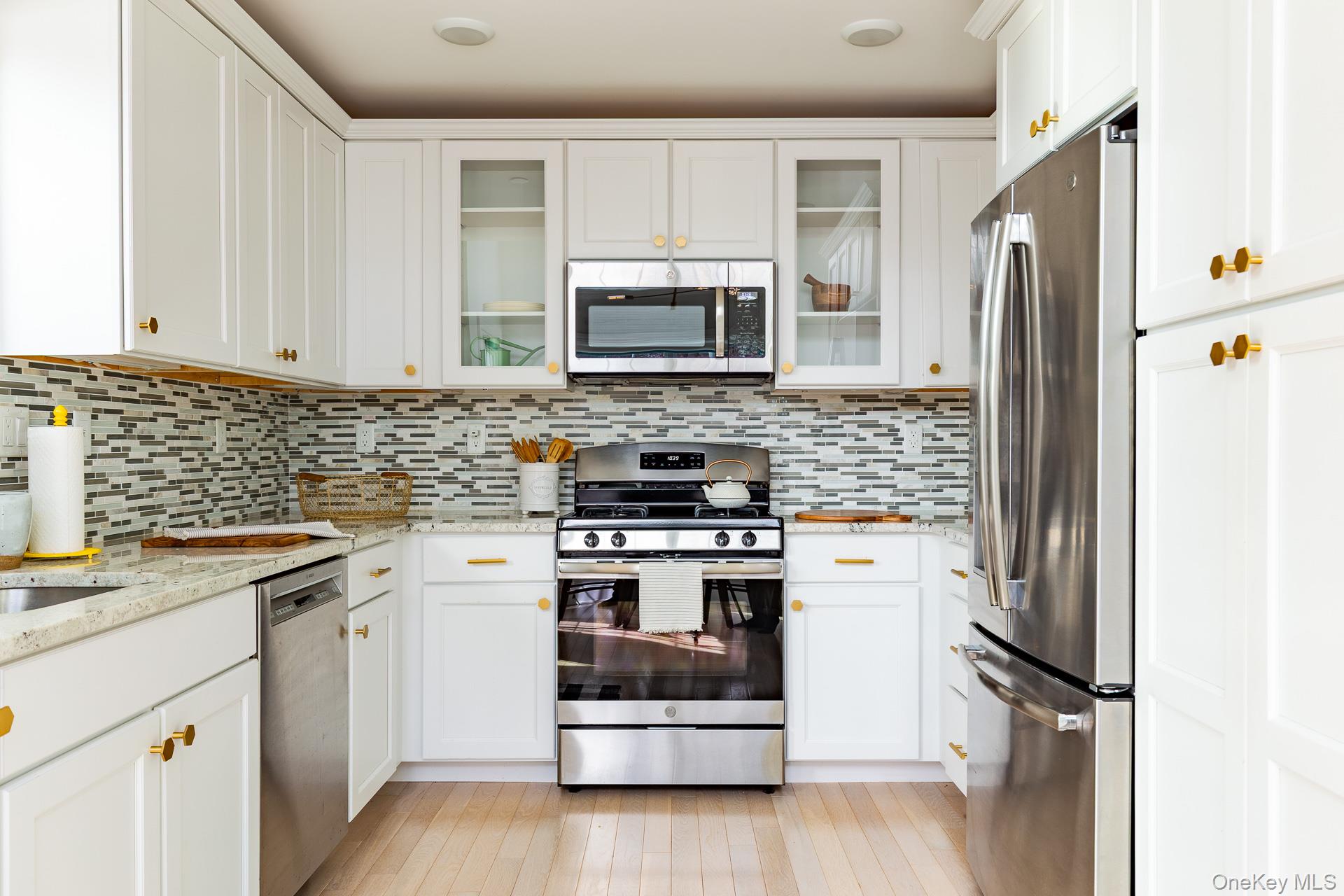 #3 photo, 204 Sacandaga Loop, Wappingers Falls , NY 12590