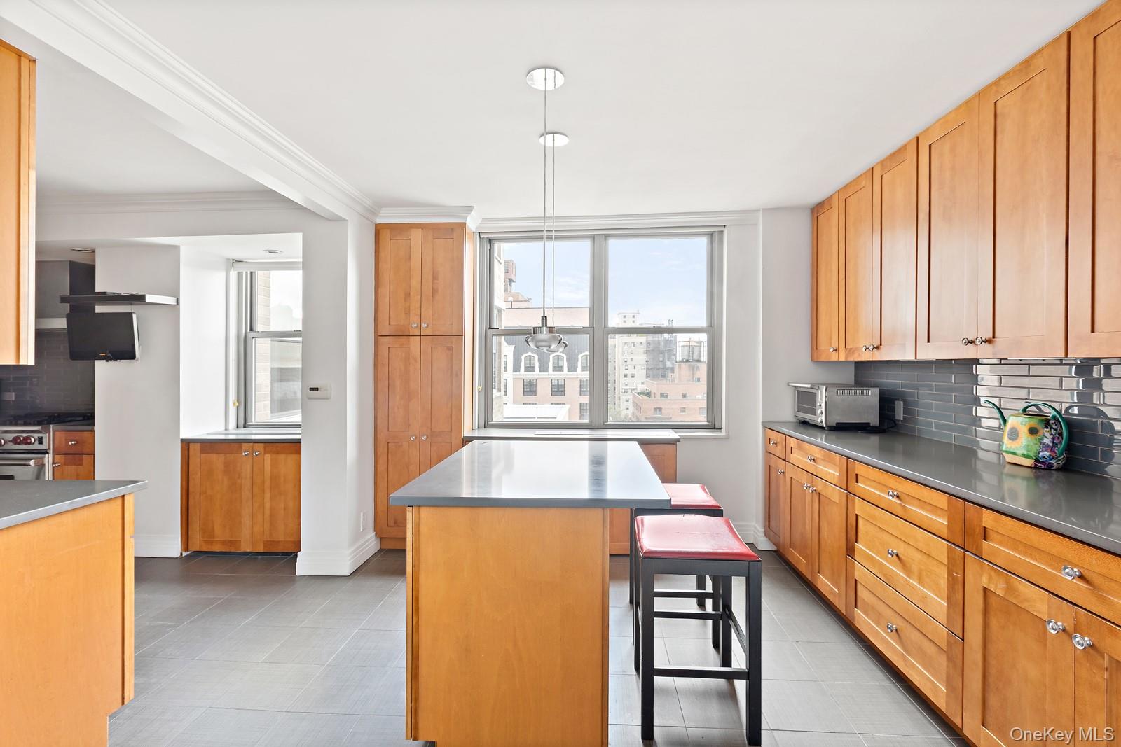 #4 photo, 444 E 86th Street, ম্যানহাটন New York (Manhattan) , NY 10028