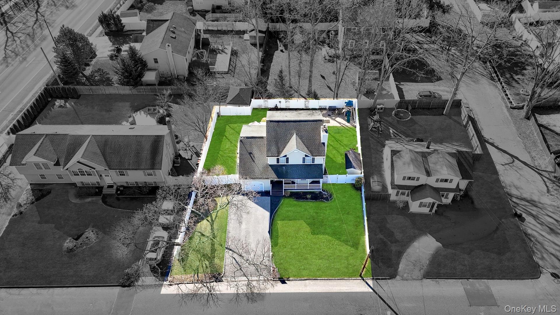 #3 photo, 346 Victory Drive, সাফোক কাউন্টি Lake Ronkonkoma , NY 11779