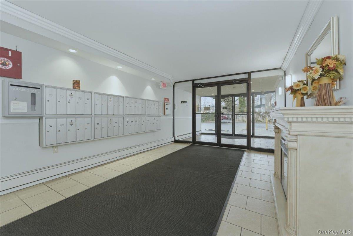 #10 photo, 222 Smith Street, নাসাউ কাউন্টি Freeport , NY 11520