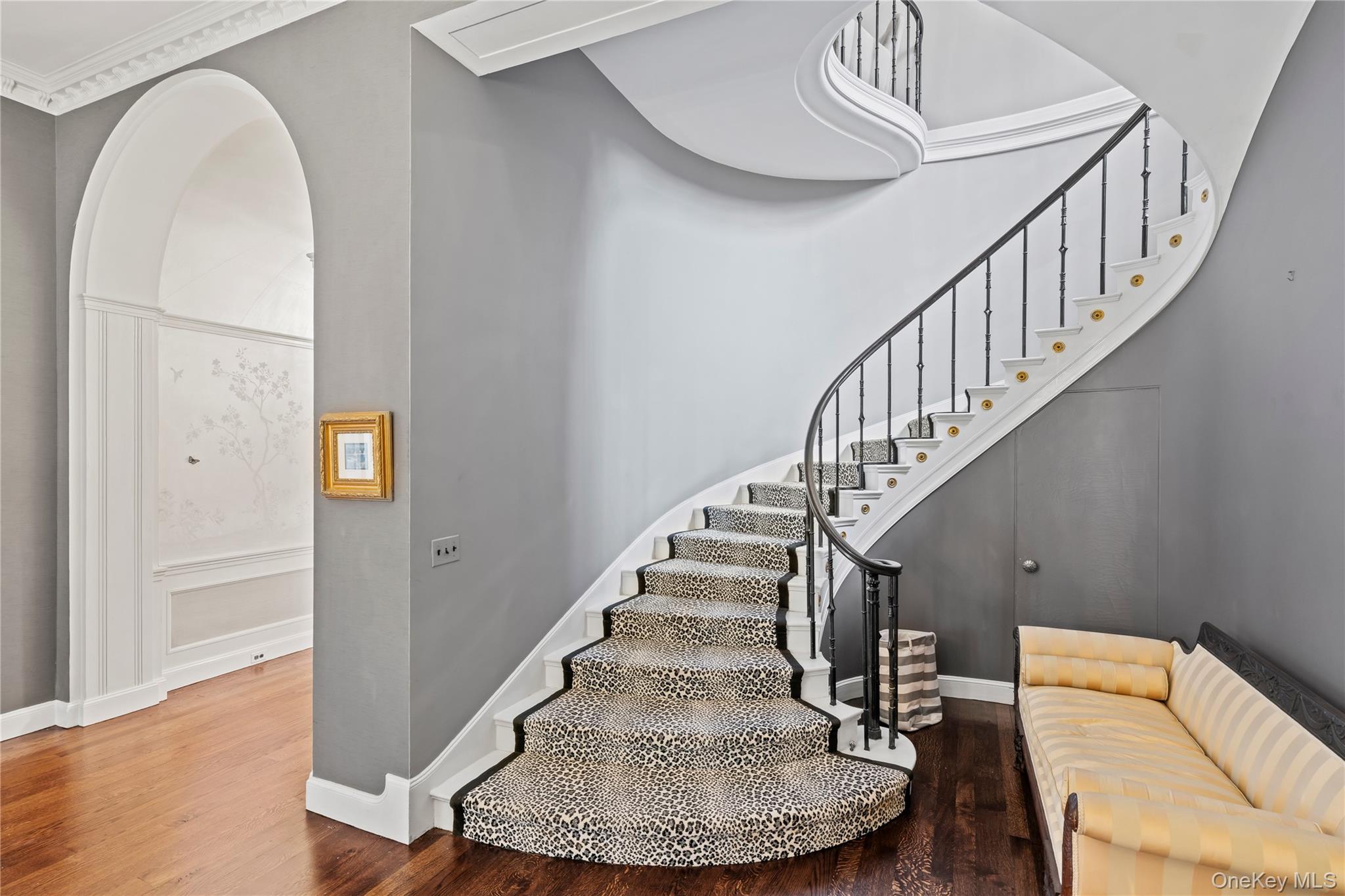 #6 photo, 393 Oyster Bay Road, Mill Neck , NY 11765