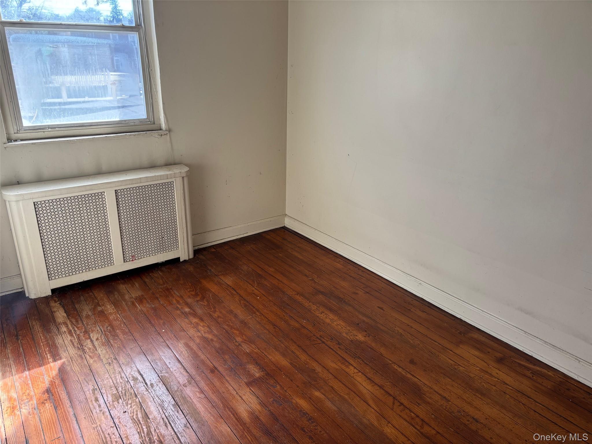 #5 photo, 12212 6th Avenue, College Point , NY 11356