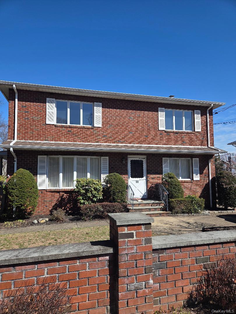 #1 photo, 68 Kirkwood Road, নাসাউ কাউন্টি Port Washington , NY 11050