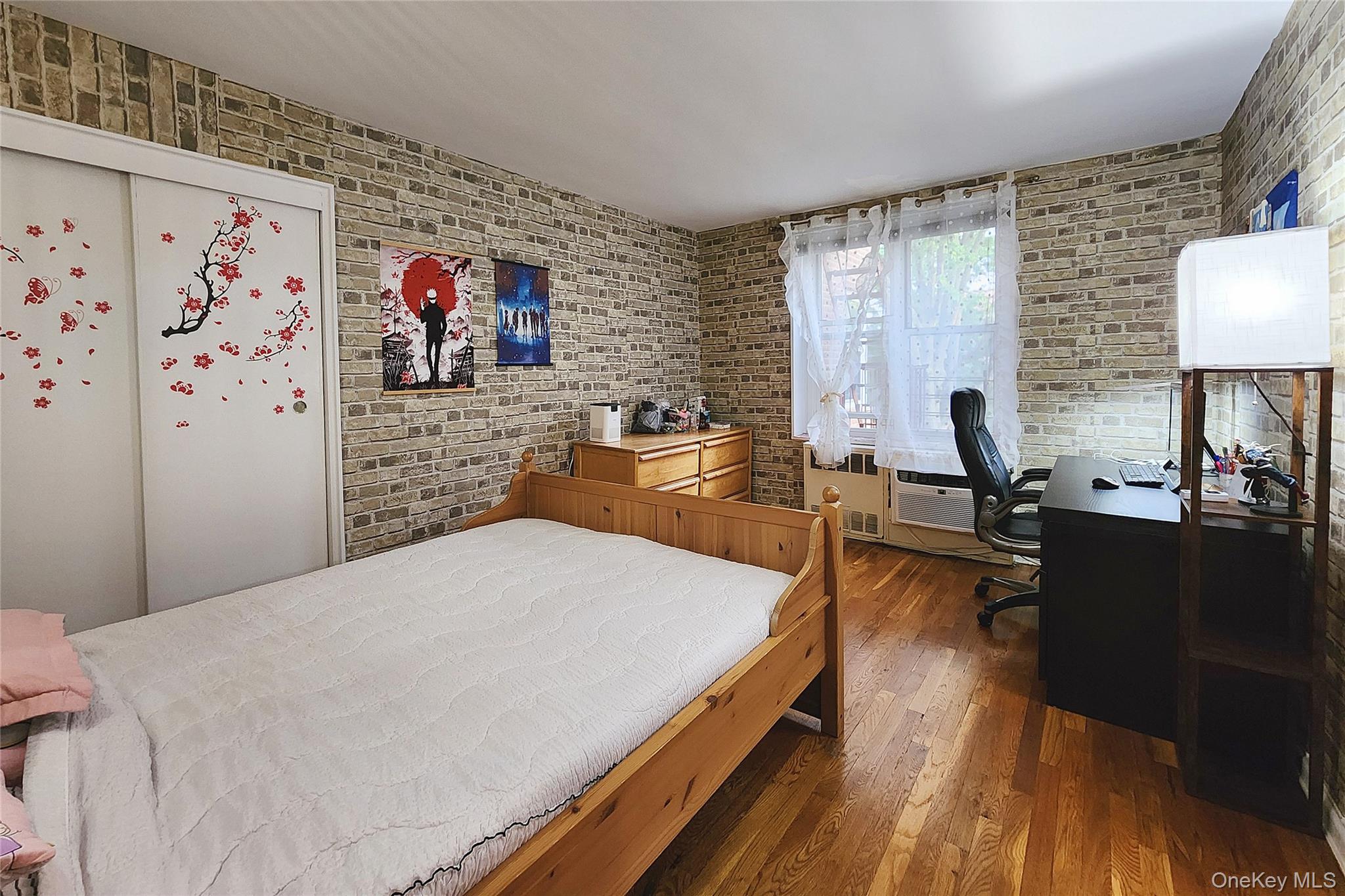 #18 photo, 209-20 18th Ave, 皇后区 Bayside , NY 11360