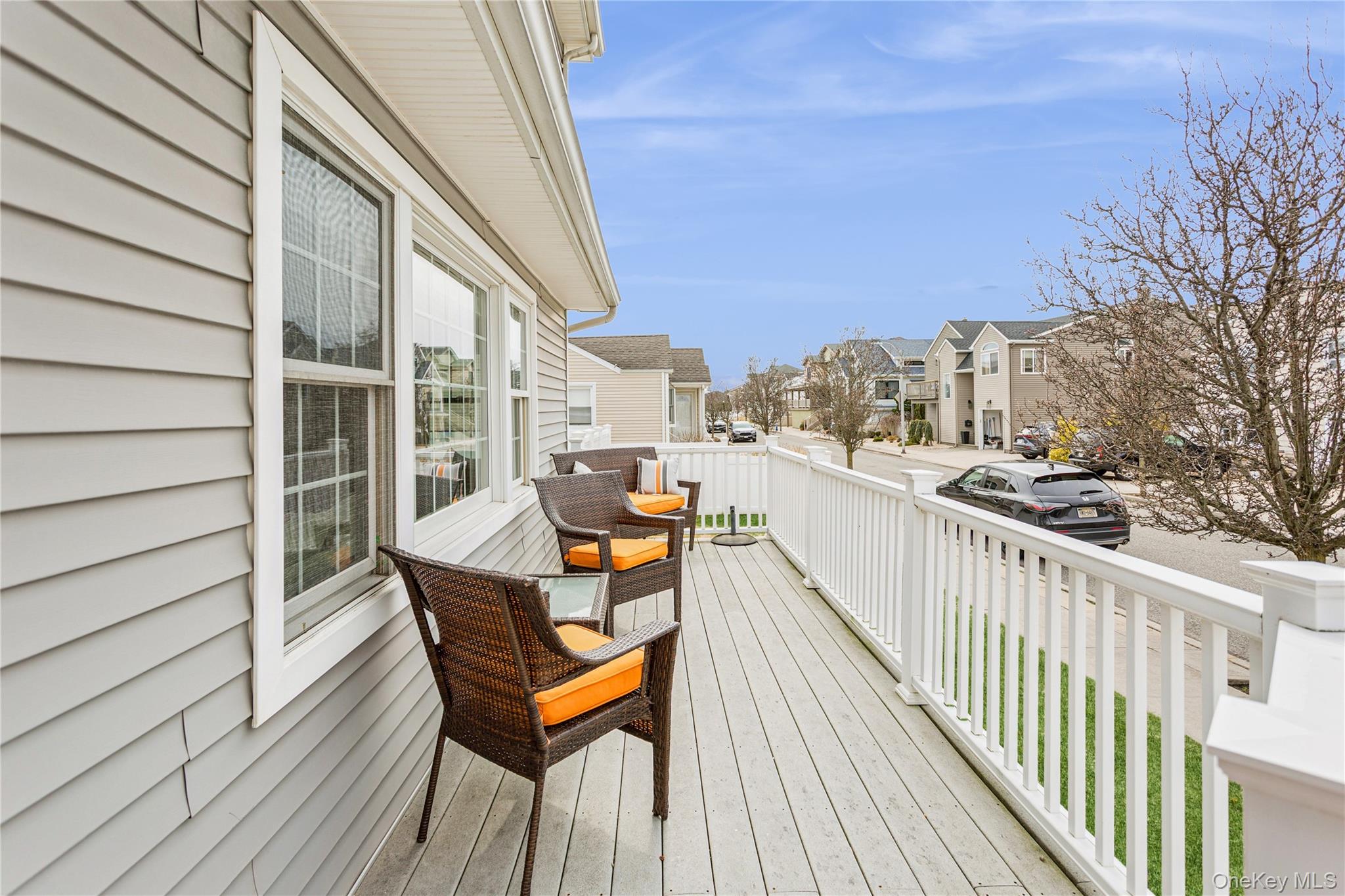 #6 photo, 84 Barnes Street, নাসাউ কাউন্টি Long Beach , NY 11561