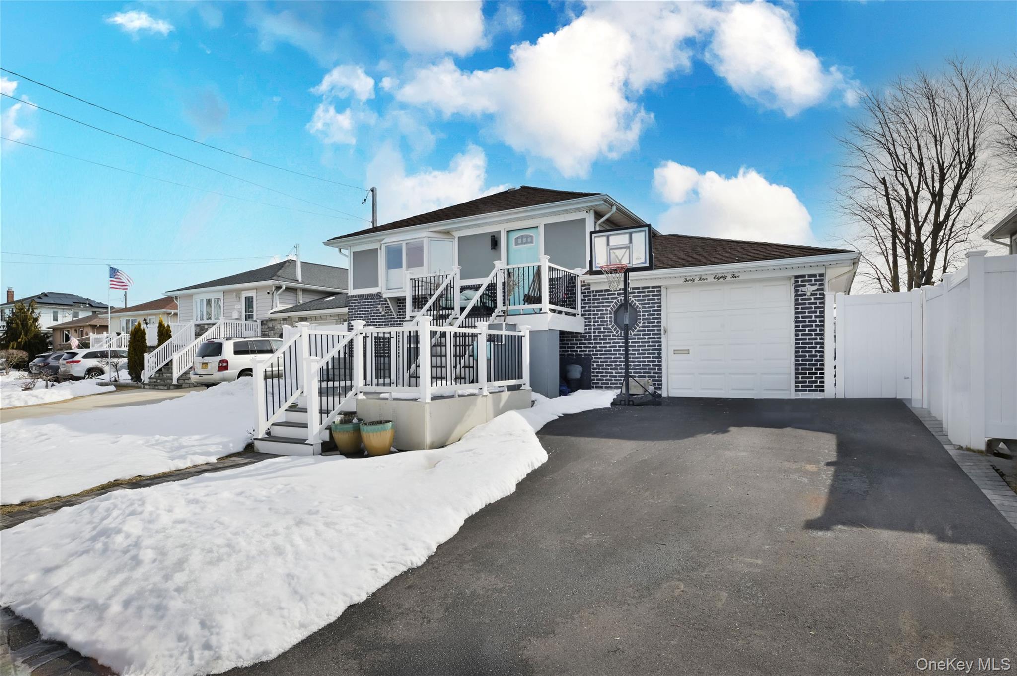 #3 photo, 3485 Riverside Drive, নাসাউ কাউন্টি Oceanside , NY 11572