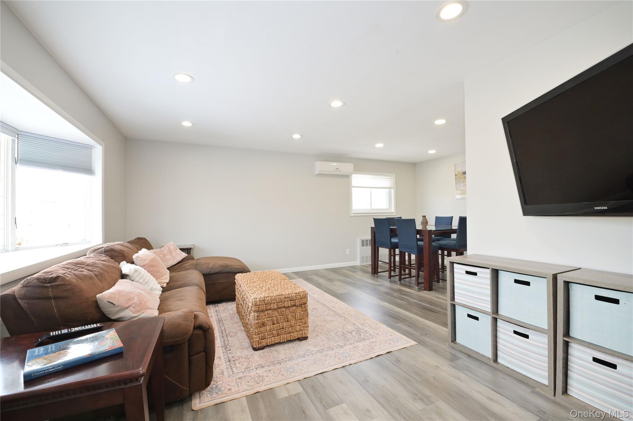 #5 photo, 3485 Riverside Drive, নাসাউ কাউন্টি Oceanside , NY 11572