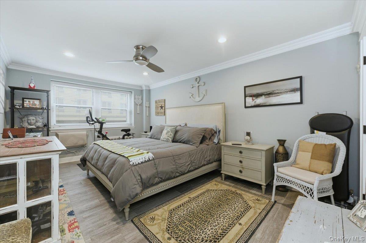 #11 photo, 711 Shore Rd, নাসাউ কাউন্টি Long Beach , NY 11561