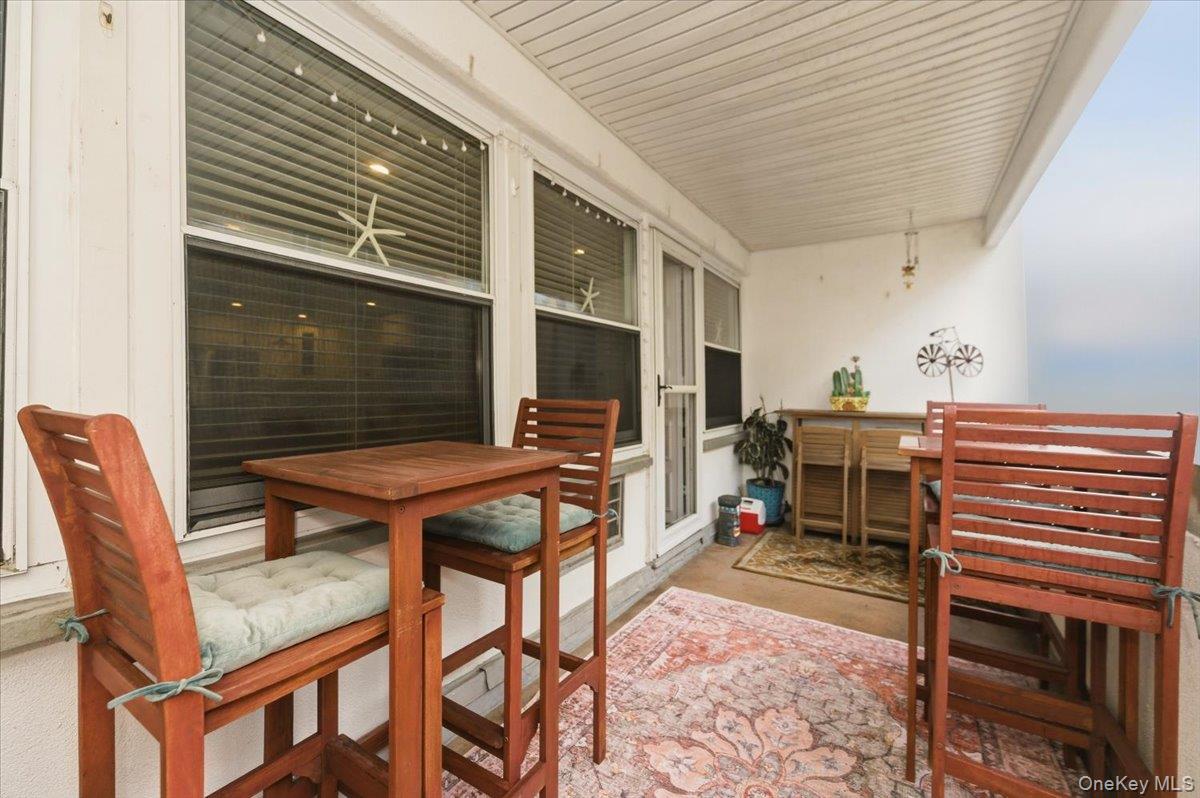 #17 photo, 711 Shore Rd, নাসাউ কাউন্টি Long Beach , NY 11561