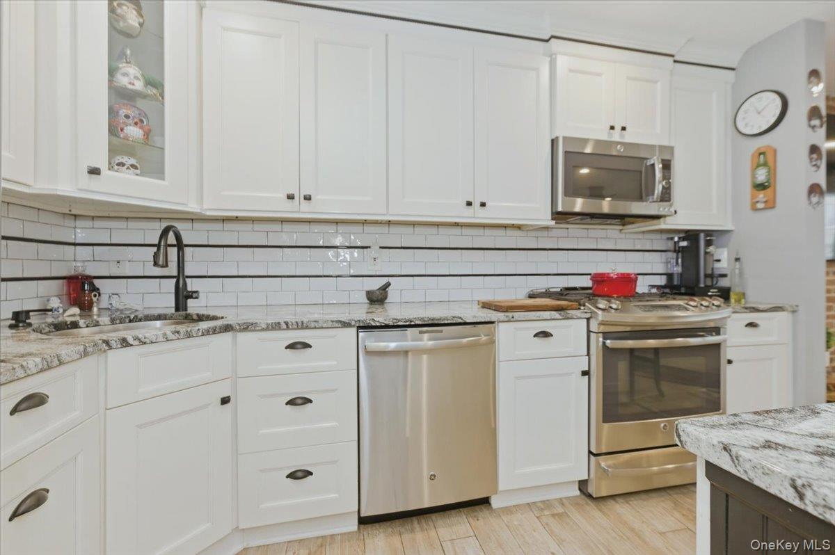 #4 photo, 711 Shore Rd, নাসাউ কাউন্টি Long Beach , NY 11561