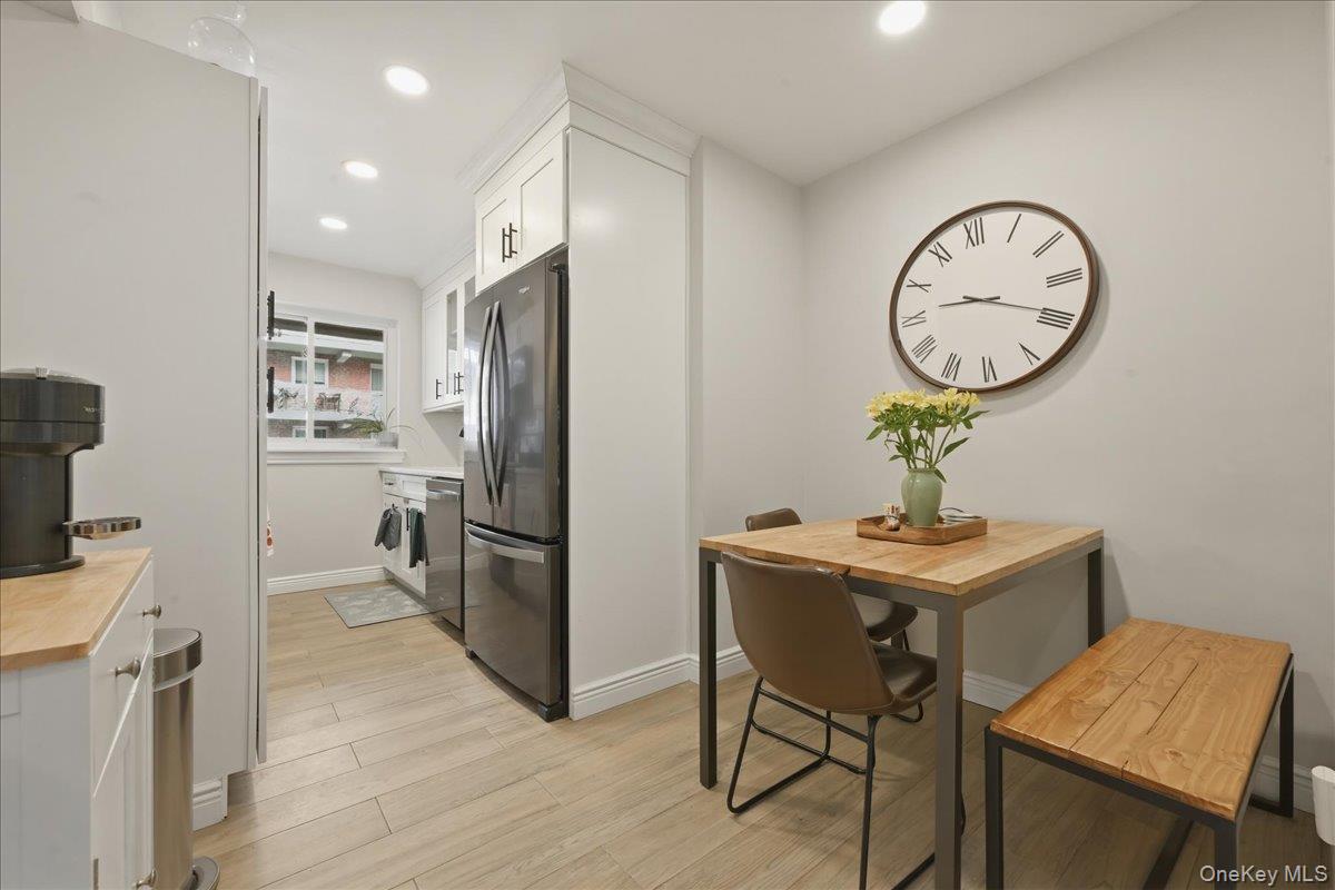 #15 photo, 200 Atlantic Avenue, নাসাউ কাউন্টি Lynbrook , NY 11563