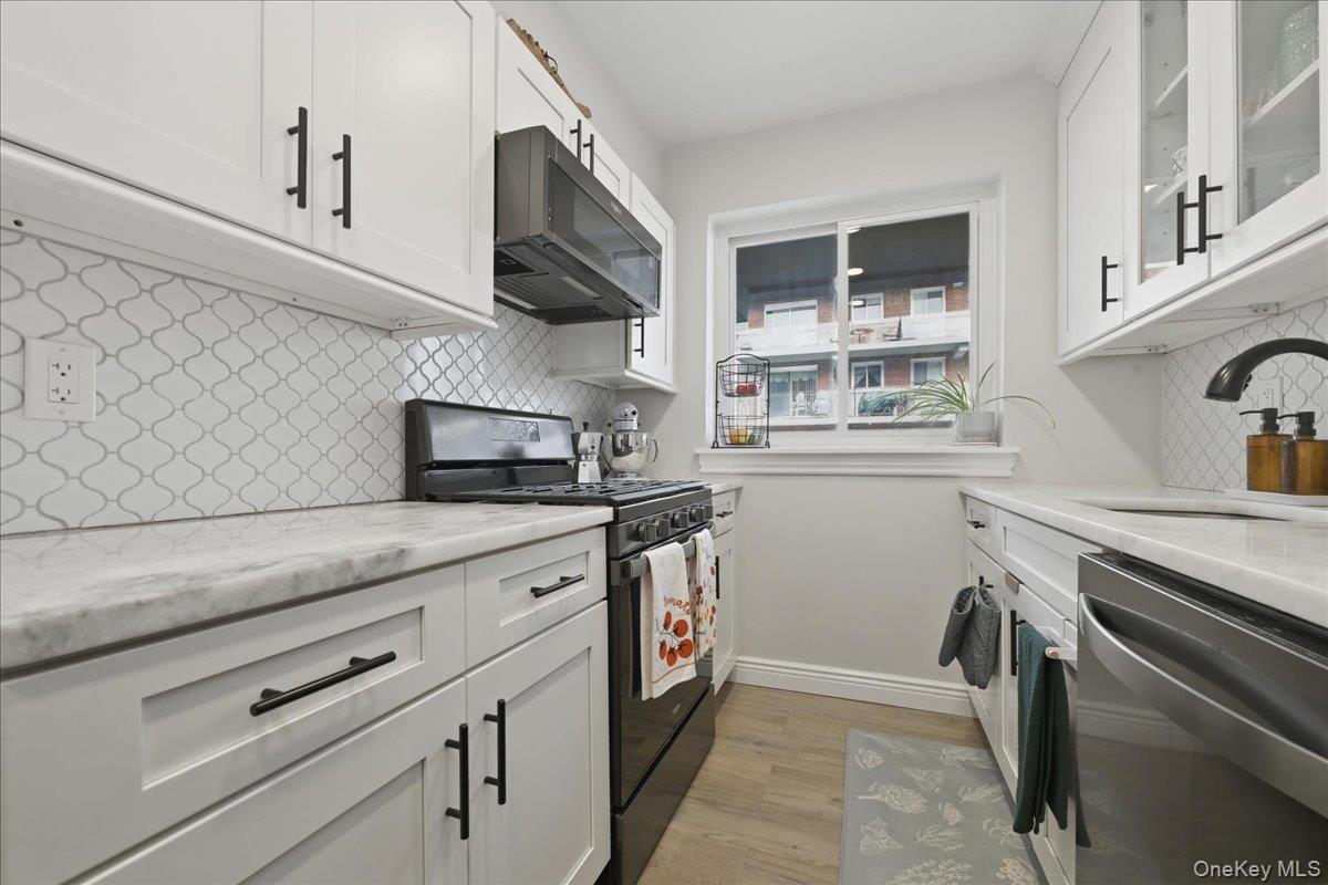 #17 photo, 200 Atlantic Avenue, নাসাউ কাউন্টি Lynbrook , NY 11563