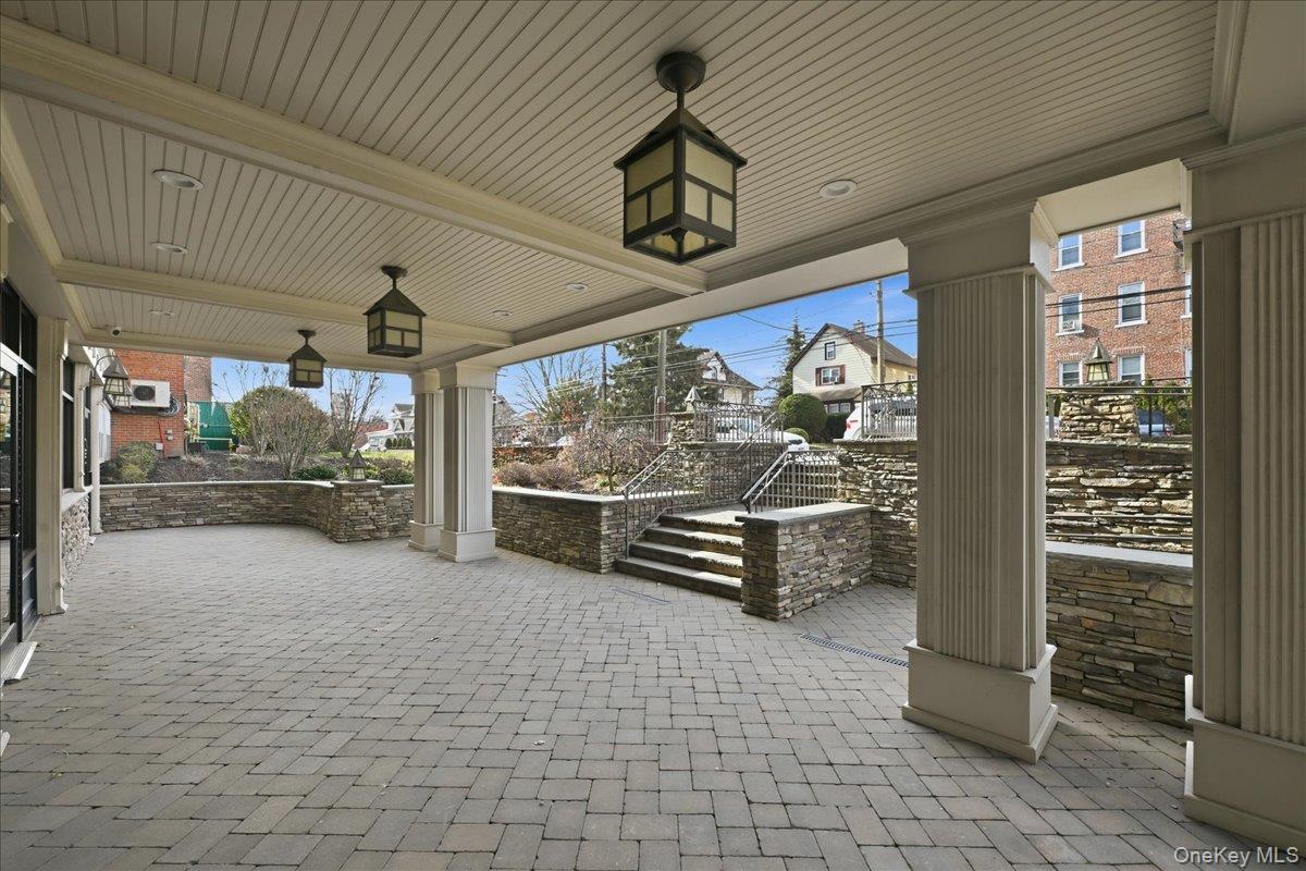 #2 photo, 200 Atlantic Avenue, নাসাউ কাউন্টি Lynbrook , NY 11563