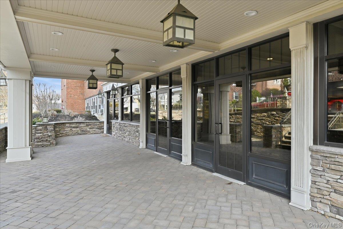 #3 photo, 200 Atlantic Avenue, নাসাউ কাউন্টি Lynbrook , NY 11563