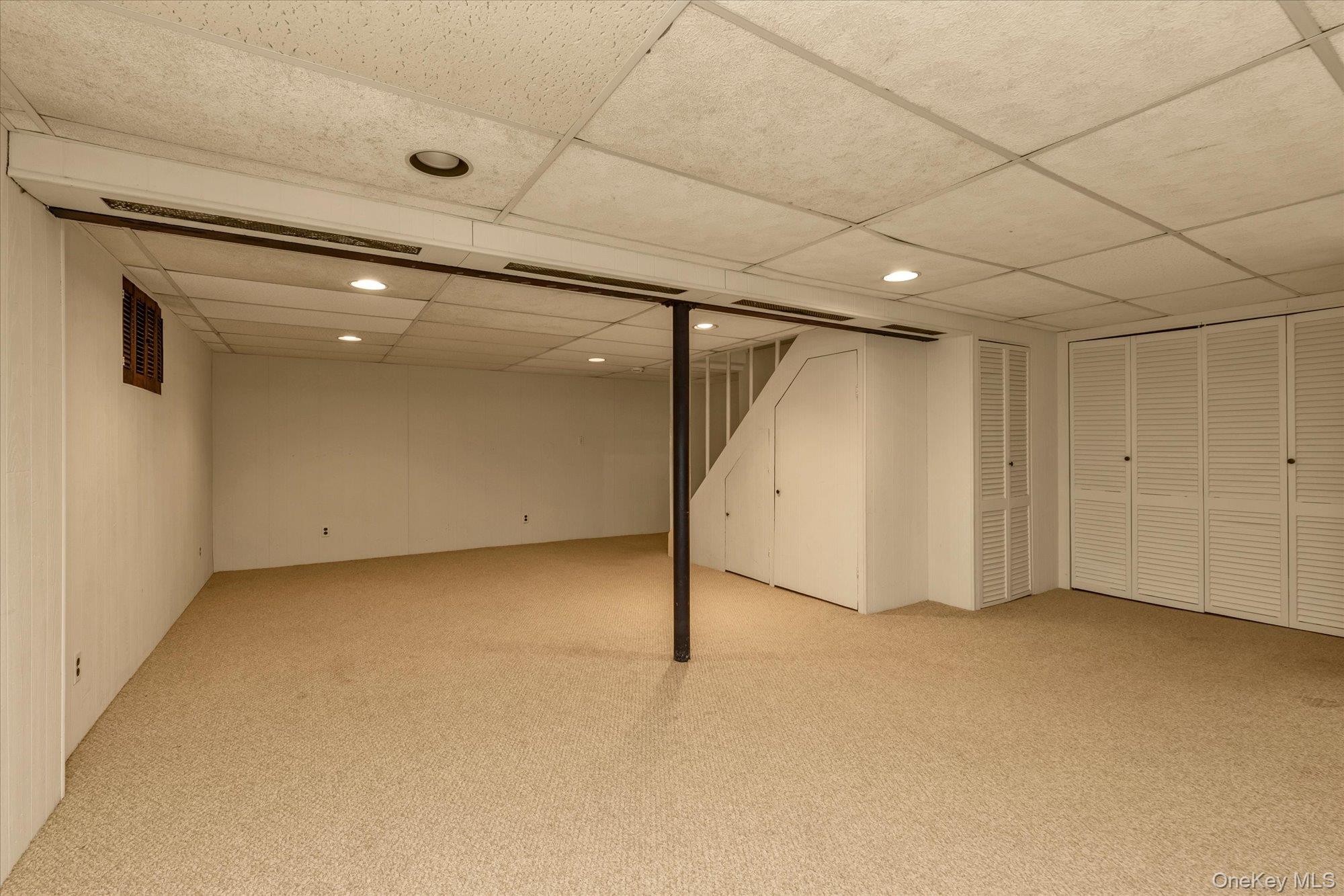 #17 photo, 212 Wilton Street, নাসাউ কাউন্টি New Hyde Park , NY 11040