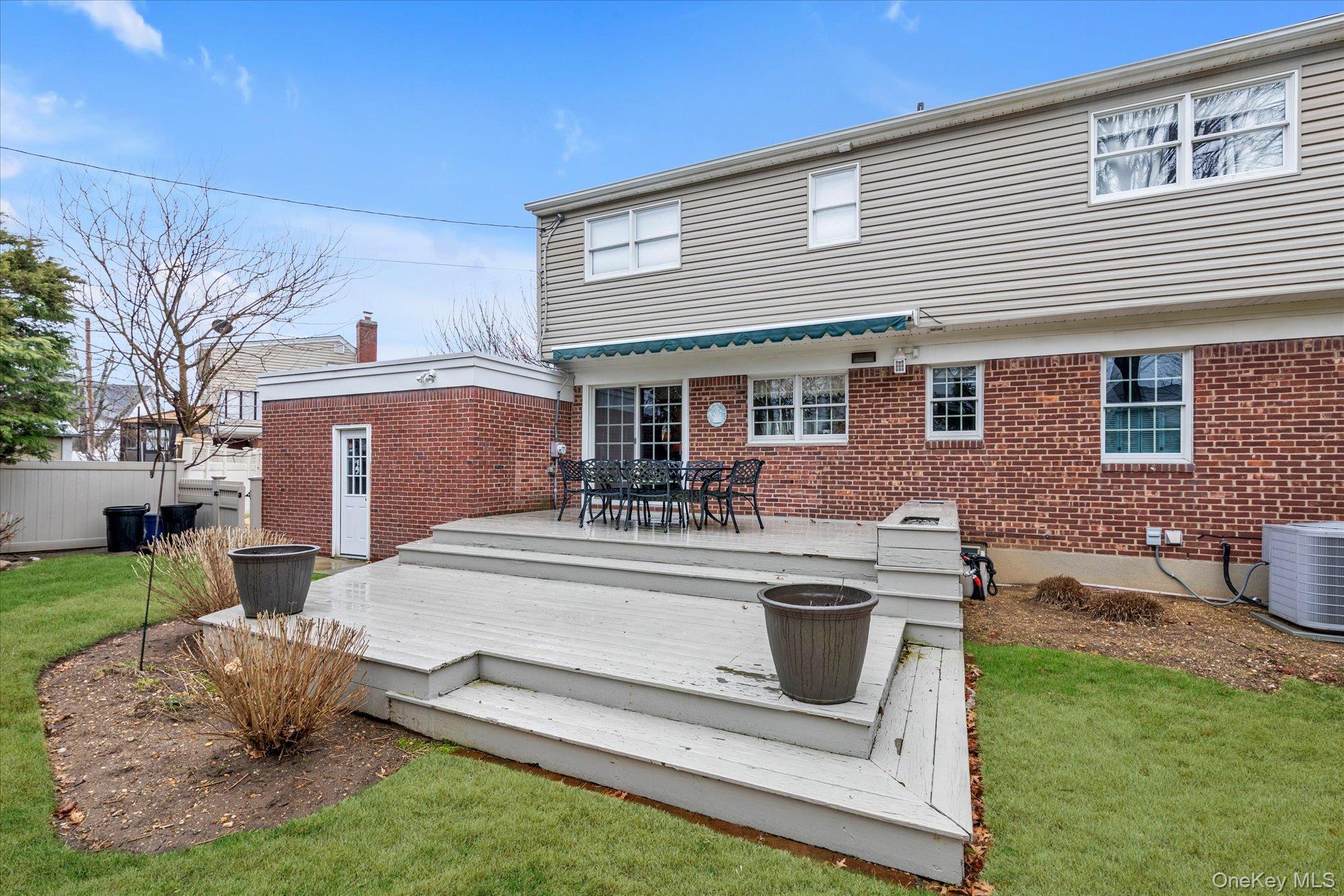 #18 photo, 212 Wilton Street, নাসাউ কাউন্টি New Hyde Park , NY 11040