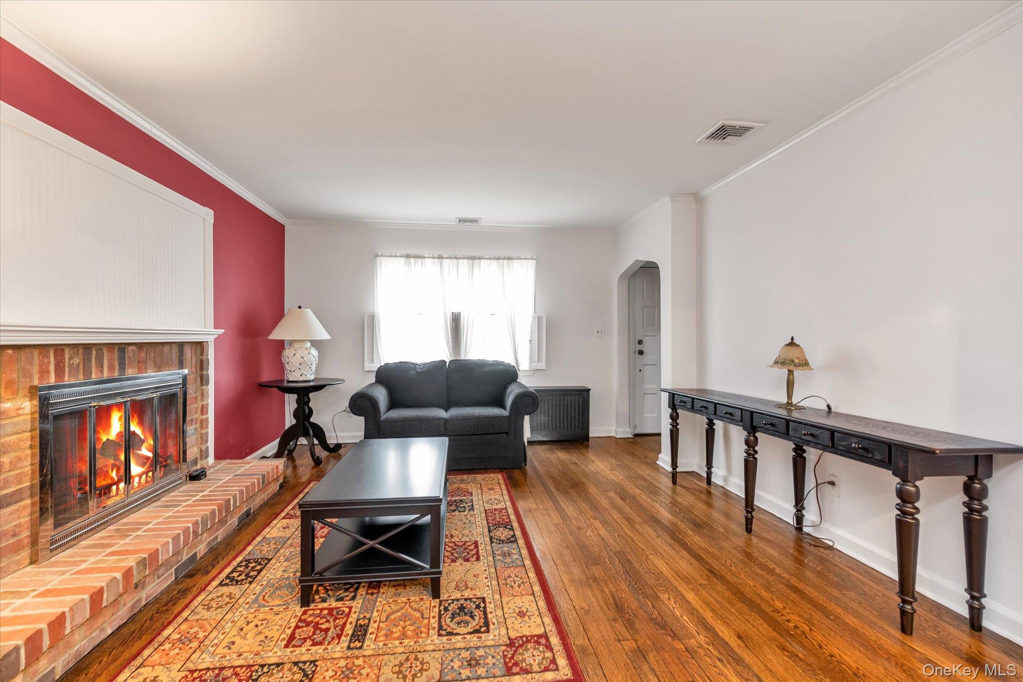 #2 photo, 212 Wilton Street, নাসাউ কাউন্টি New Hyde Park , NY 11040