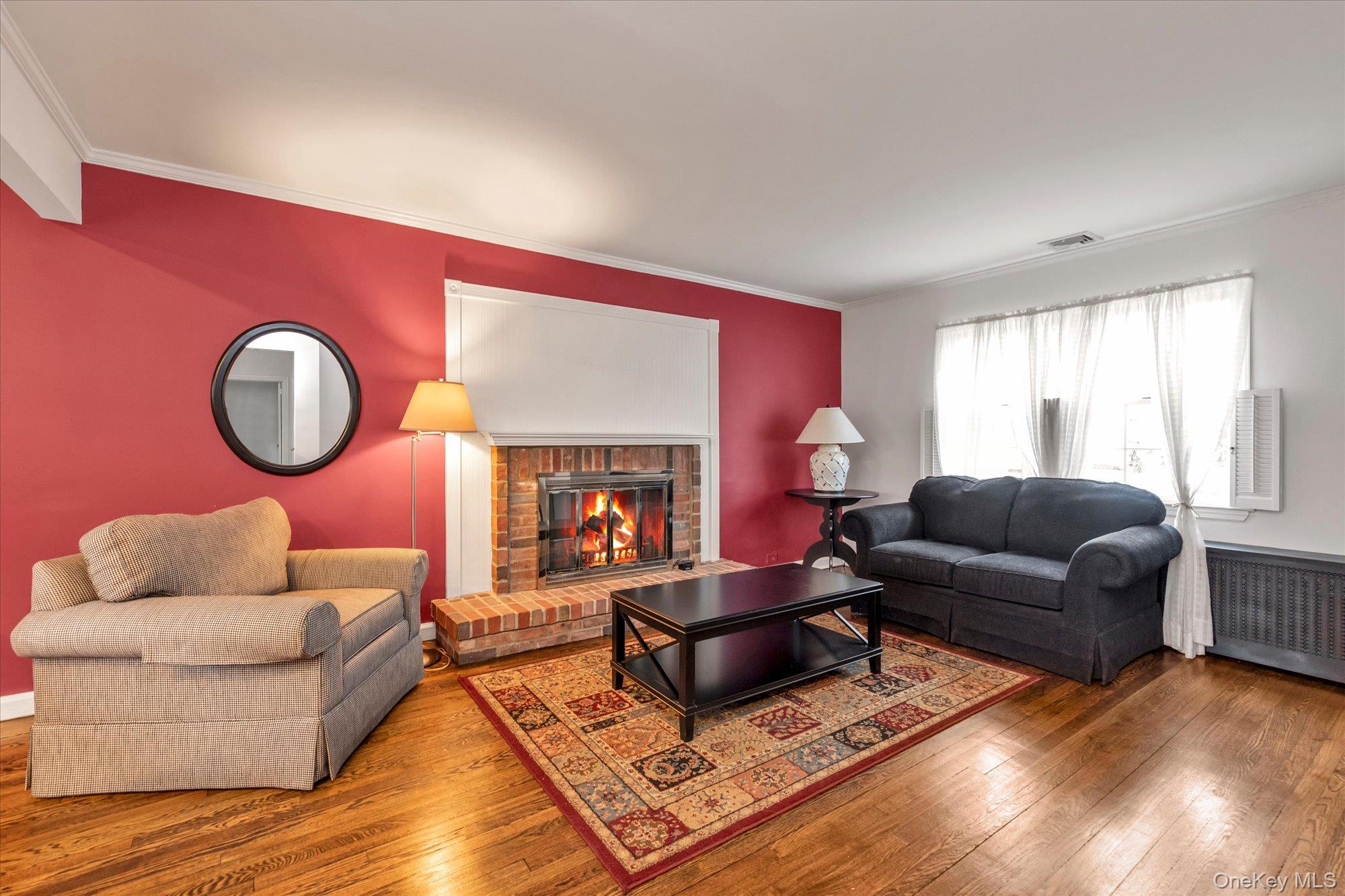 #3 photo, 212 Wilton Street, নাসাউ কাউন্টি New Hyde Park , NY 11040