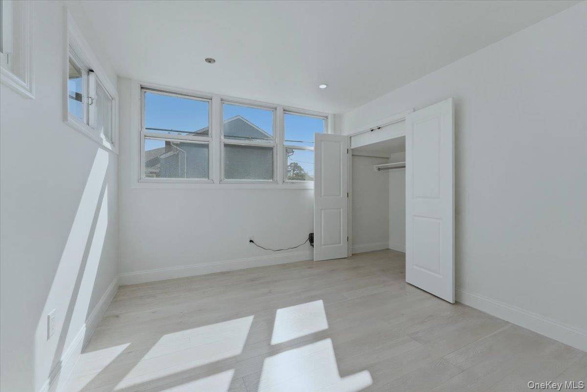 #12 photo, 1895 Park Street, নাসাউ কাউন্টি Atlantic Beach , NY 11509