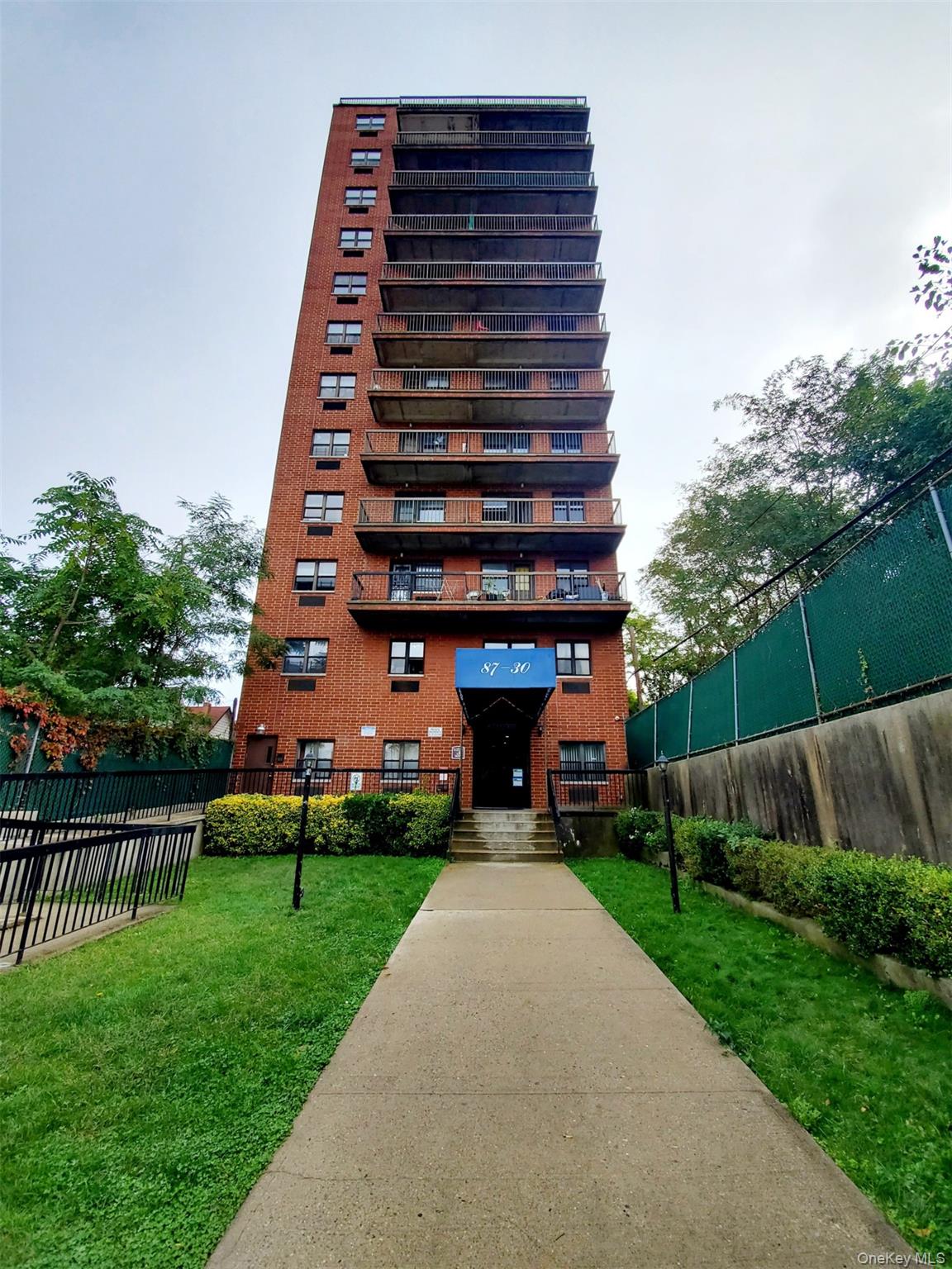 #20 photo, 87-30 62nd Avenue, কুইন্‌স Rego Park , NY 11374
