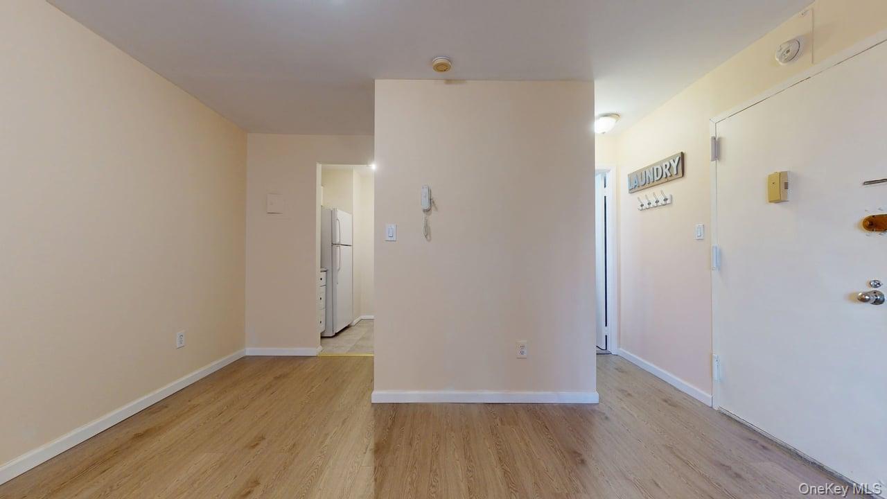 #3 photo, 87-30 62nd Avenue, কুইন্‌স Rego Park , NY 11374