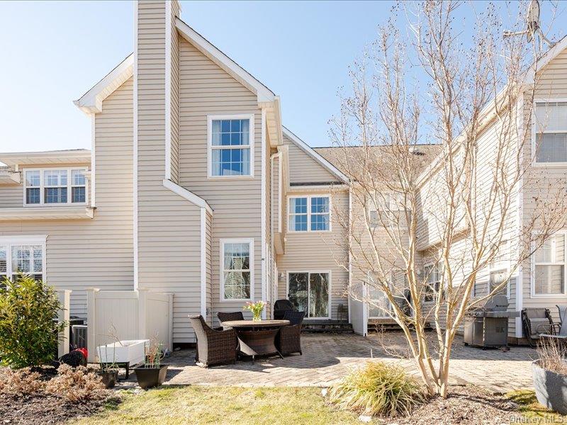 #16 photo, 29 Snowdance Lane, Nesconset , NY 11767