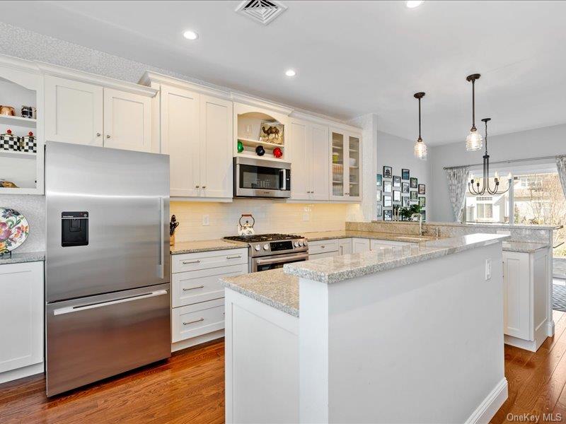 #3 photo, 29 Snowdance Lane, Nesconset , NY 11767