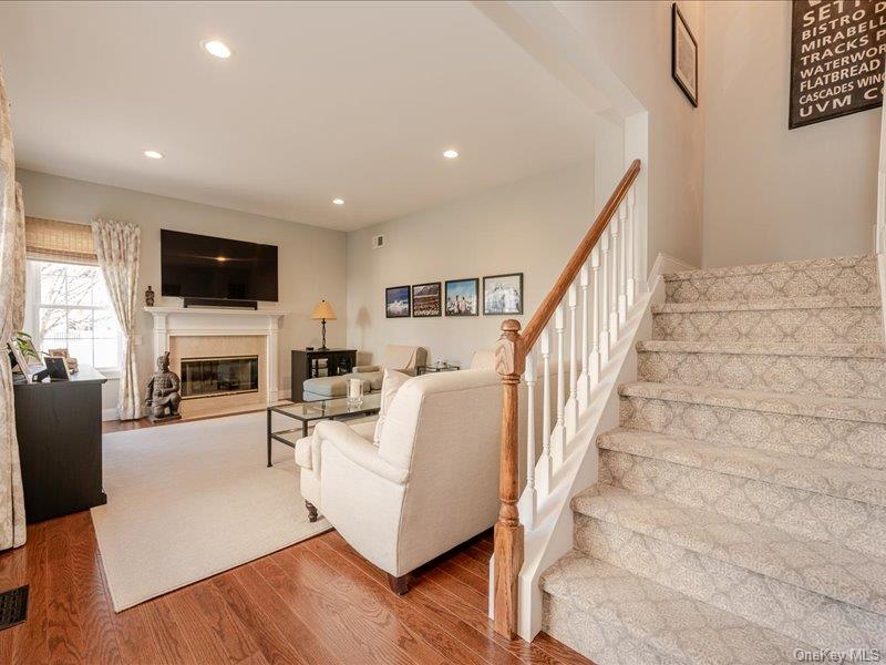 #7 photo, 29 Snowdance Lane, Nesconset , NY 11767