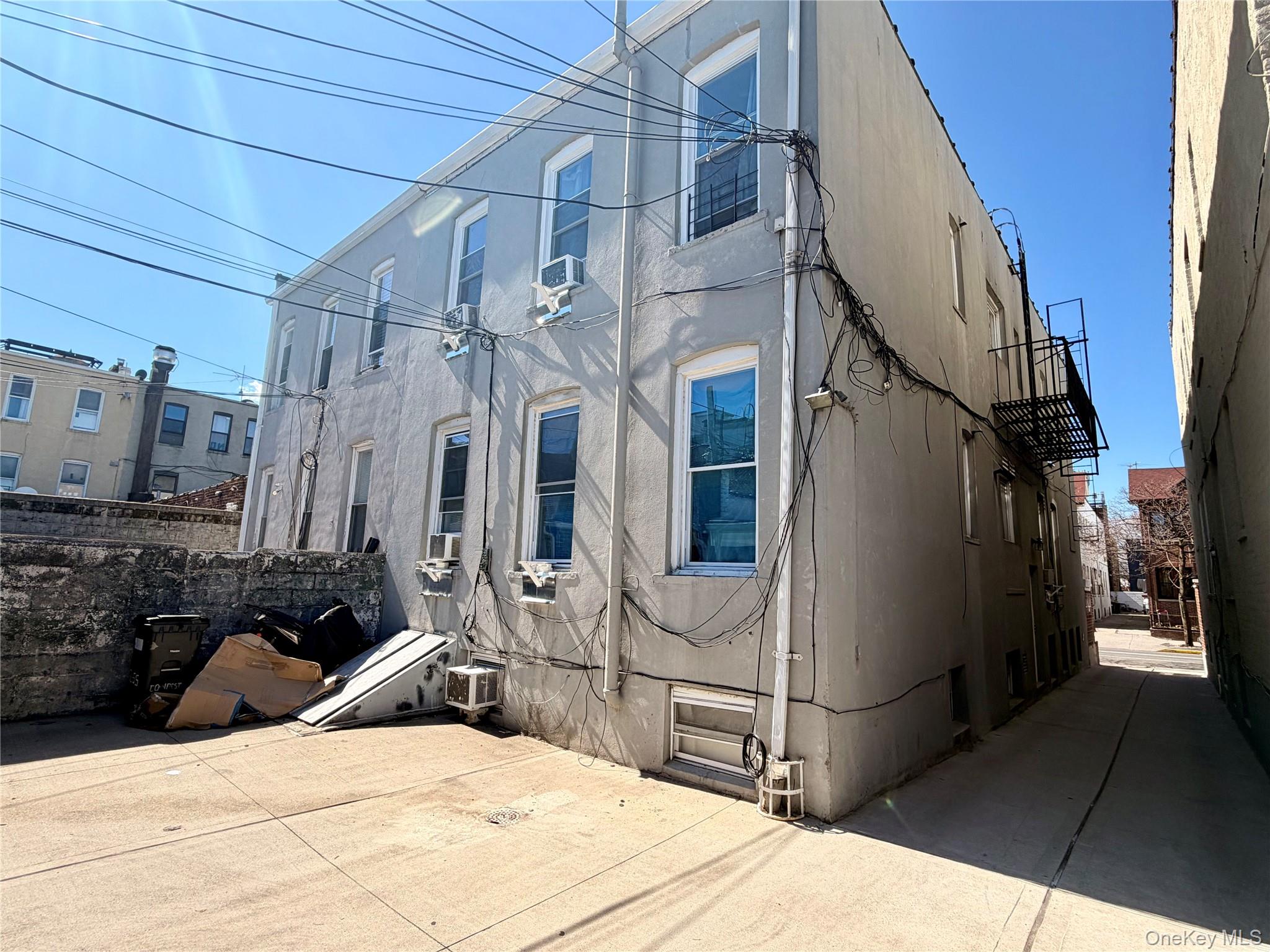 #18 photo, 3255 82nd Street, Jackson Heights , NY 11370