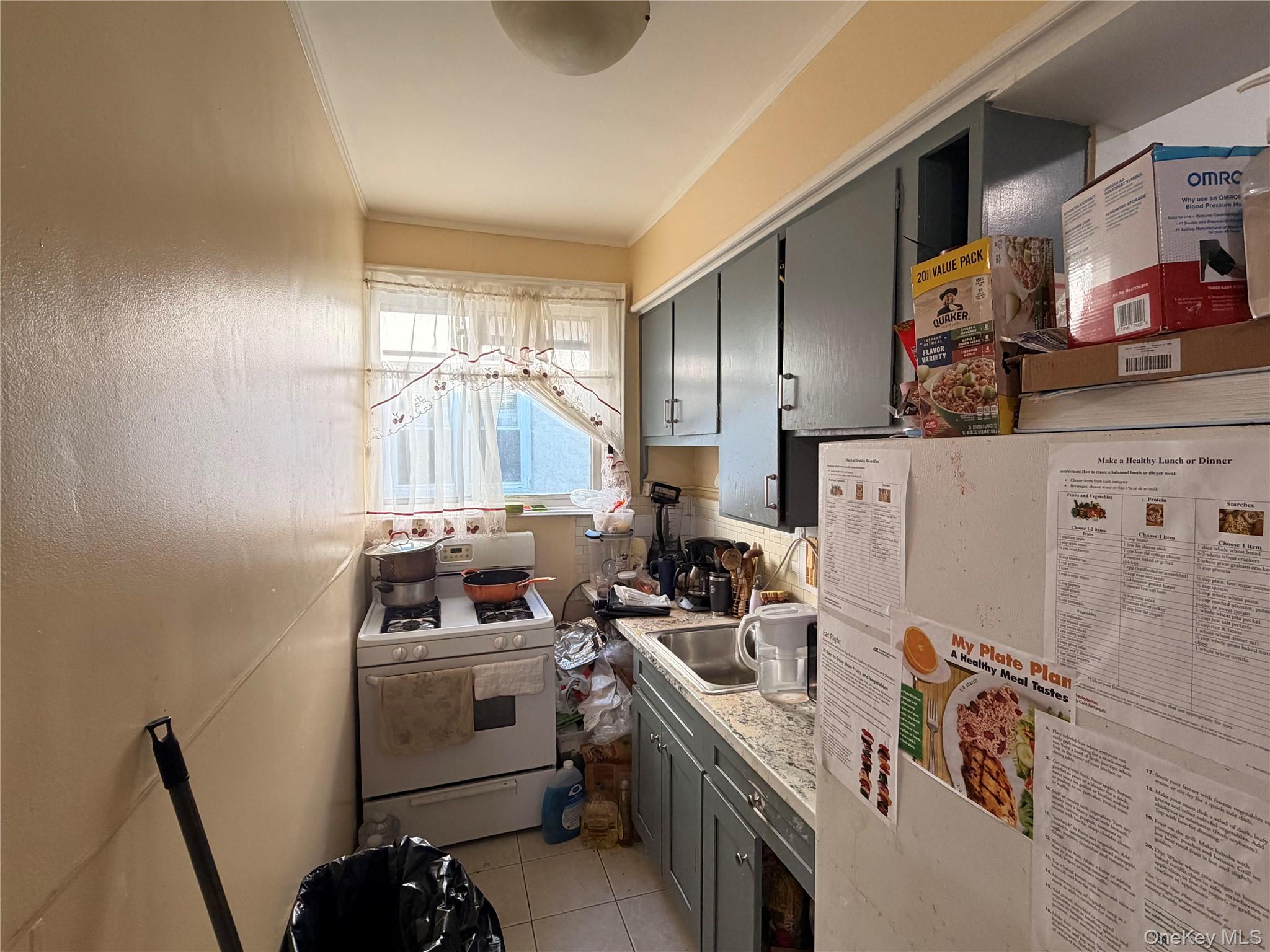 #7 photo, 3255 82nd Street, Jackson Heights , NY 11370