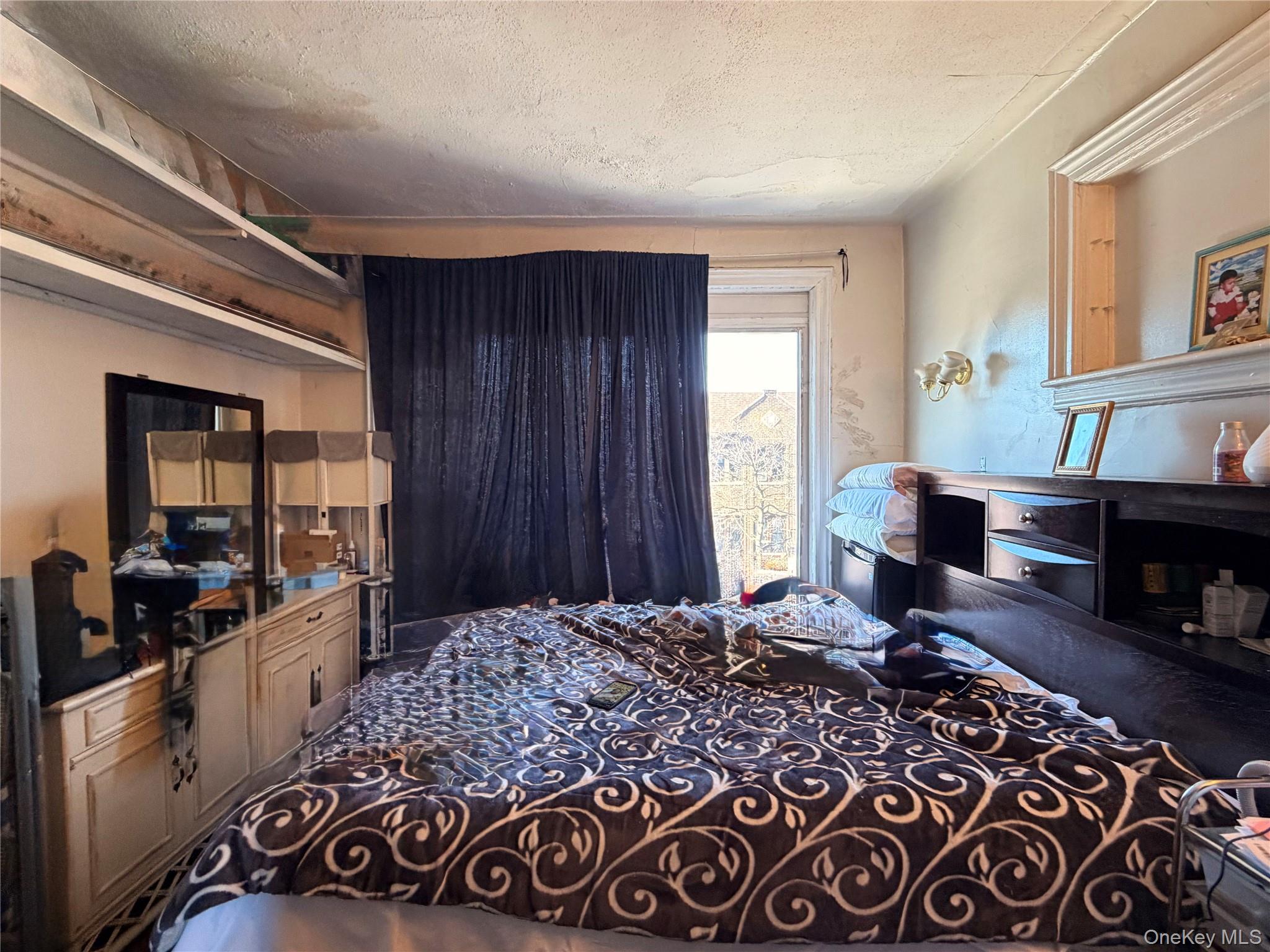 #9 photo, 3255 82nd Street, Jackson Heights , NY 11370