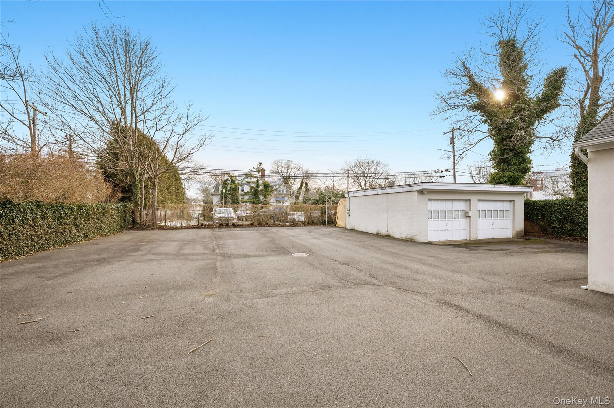 #4 photo, 28 Cameron Street, מחוז סאפוק Southampton , NY 11968